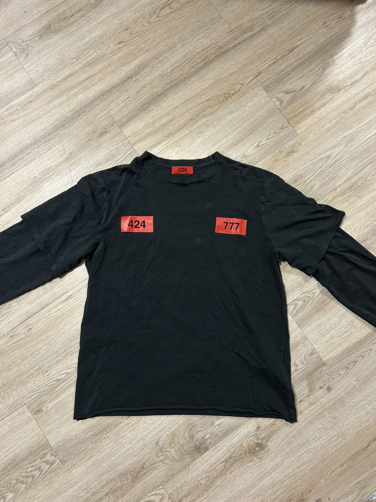 424 long sleeve T-shirt