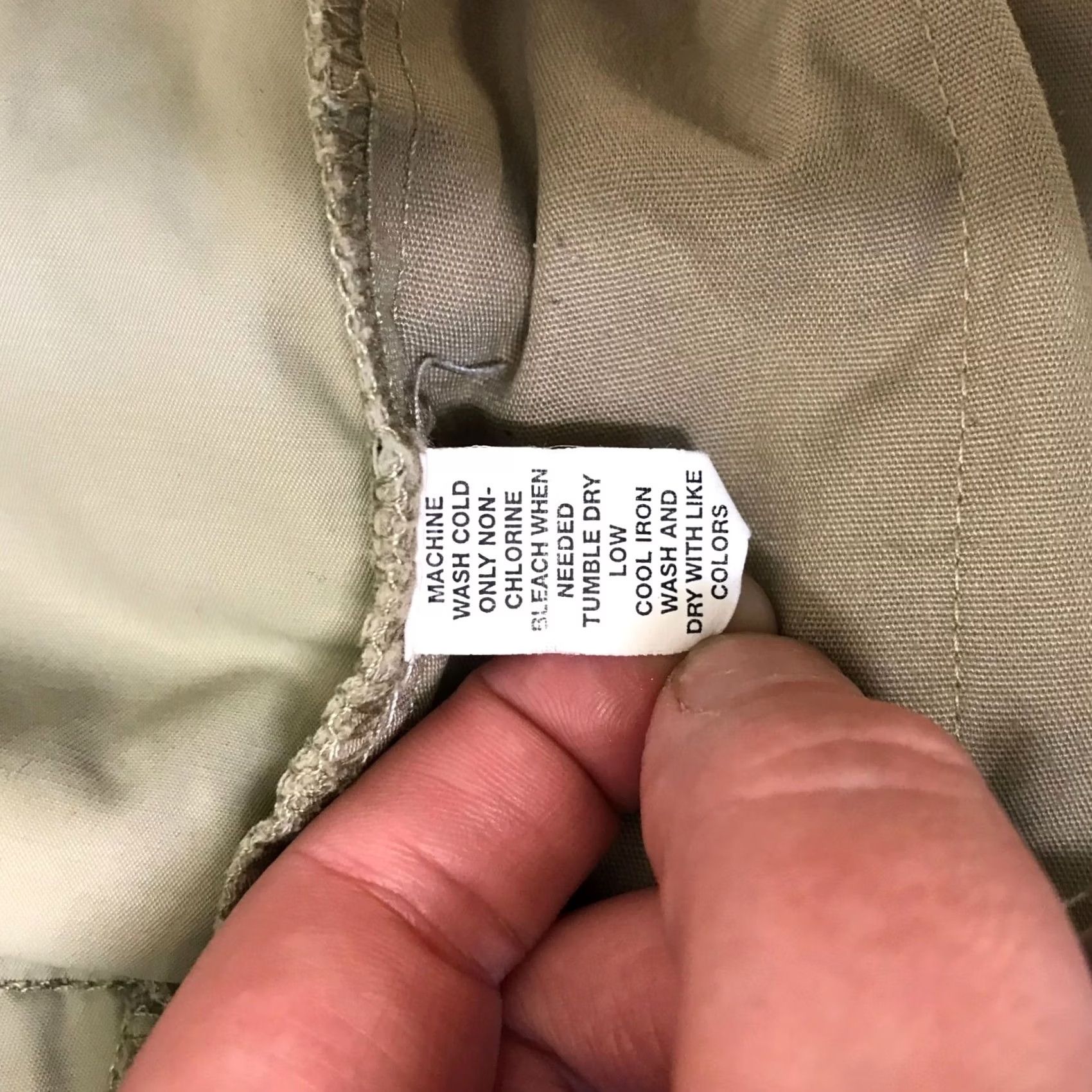 Gap GAP Men Pants Cargo Beig e Button Drawstring Waist Parachute Inseam 32 M 90s Y2K Mens Size US 31 - 8 Thumbnail