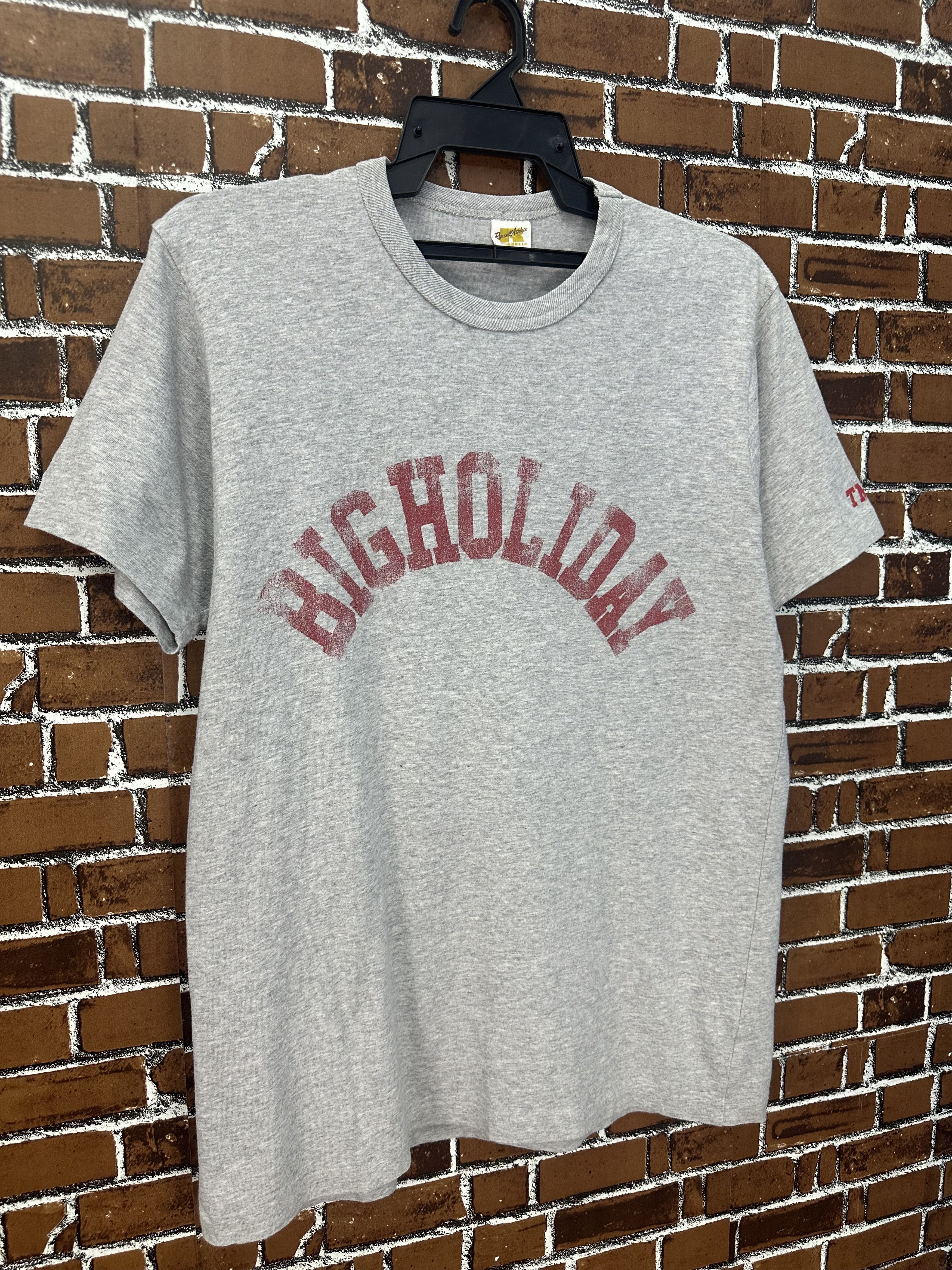 Russell Athletic Vintage 70s Russell Athletic Big Holiday Tshirt A1040 Size US M / EU 48-50 / 2 - 2 Thumbnail