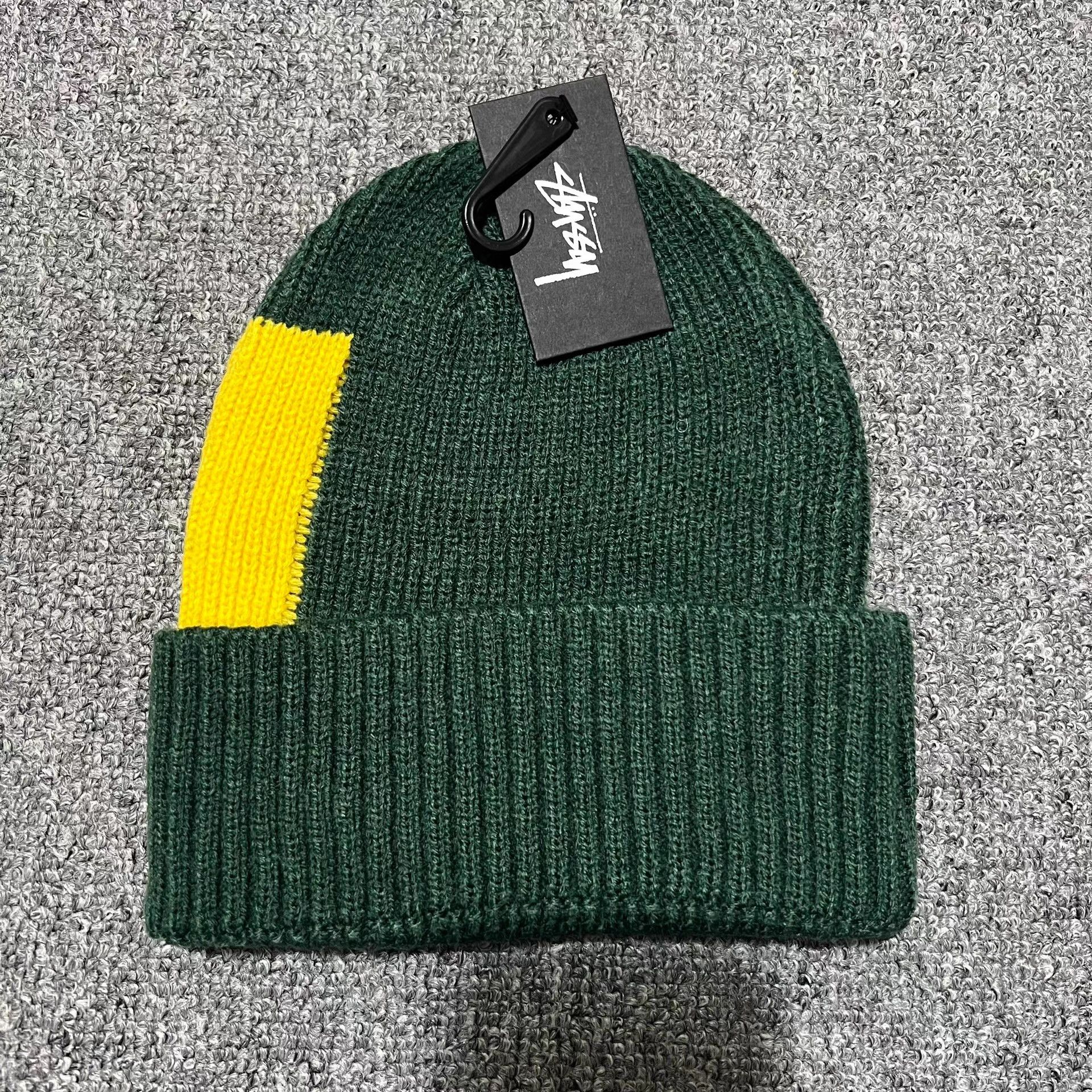 Stussy Stussy vintage contrast patch embroidered knit beanie Q7 Size ONE SIZE - 9 Thumbnail