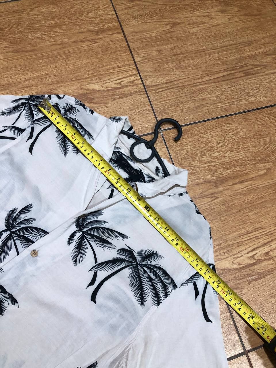 Allsaints Vintage Hawaiian shirt white Allsaints Y2K luxury streetwear Size US S / EU 44-46 / 1 - 10 Thumbnail