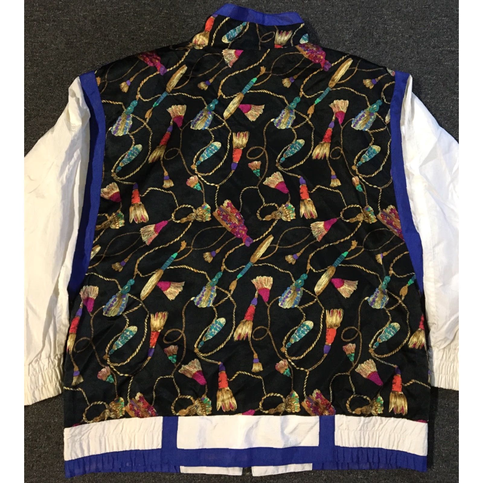 Vintage VINTAGE Kaos Jacket Womens L 80s 90s Gold Rope Tassel Windbreaker Black USA Abstract Art Hip Hop Size L / US 10 / IT 46 - 2 Thumbnail