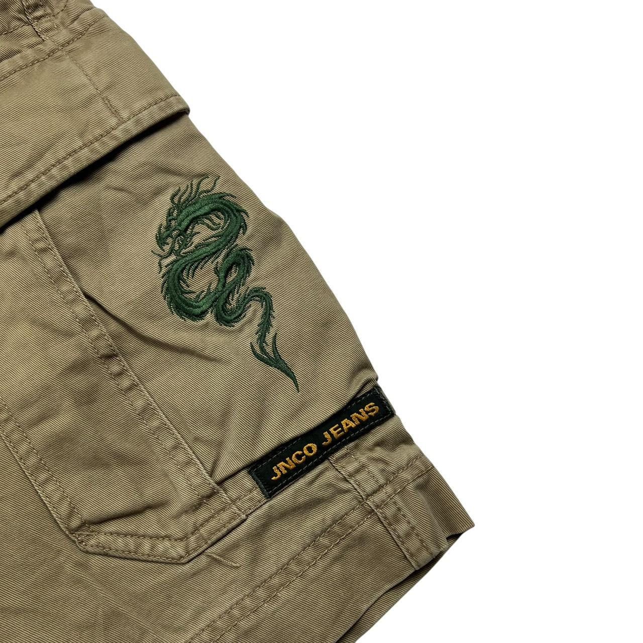 JNCO Vintage Jnco Baggy Embroidered Dragon Cargo Shorts Waist 33 Size US 33 - 3 Thumbnail