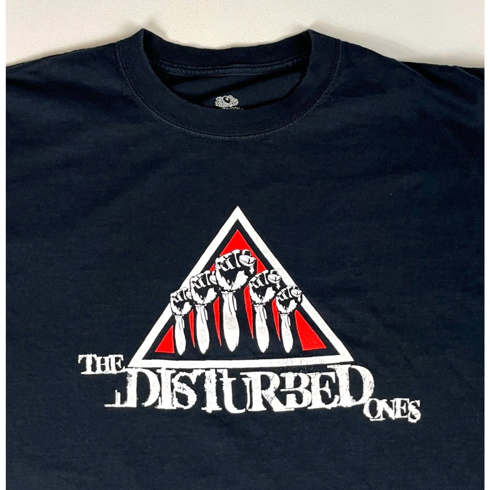 Fruit Of The Loom Disturbed Band The Disturbed Ones 10,000 Fists Fan Club T-Shirt Sz XL Shirt Men XL Black Cotton Fruit of the Loom Graphic Print Vintage Size US XL / EU 56 / 4 - 3 Thumbnail