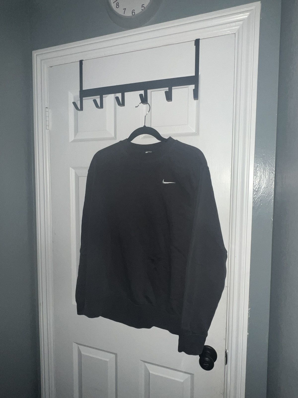 Nike Nike Logo Grey Vintage Crewneck Size US L / EU 52-54 / 3 - 1 Thumbnail