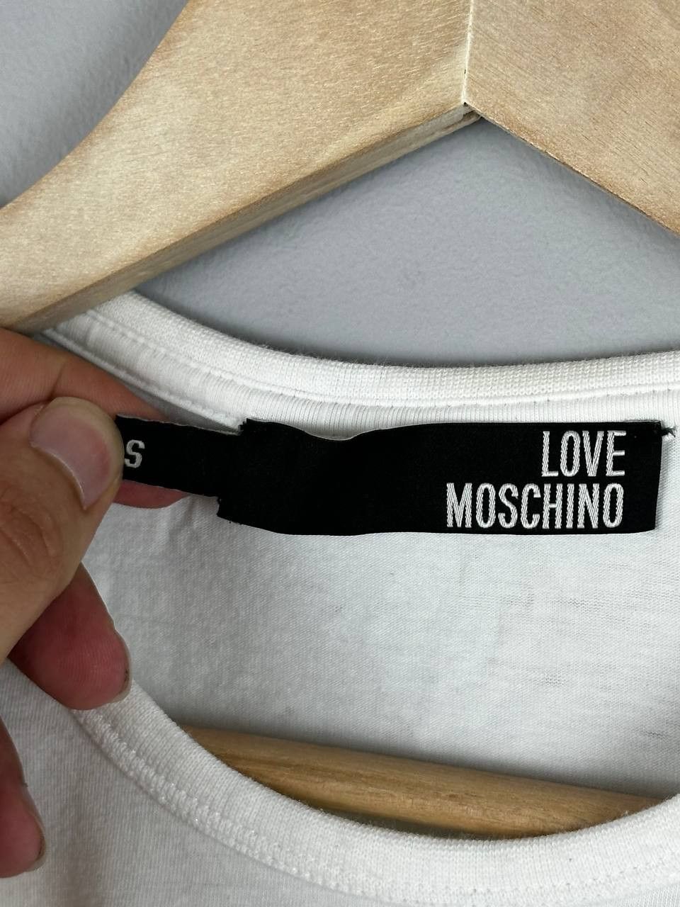 Moschino Love Moschino Avant Garde Slim Peace Signe T Shirt Size US S / EU 44-46 / 1 - 7 Thumbnail
