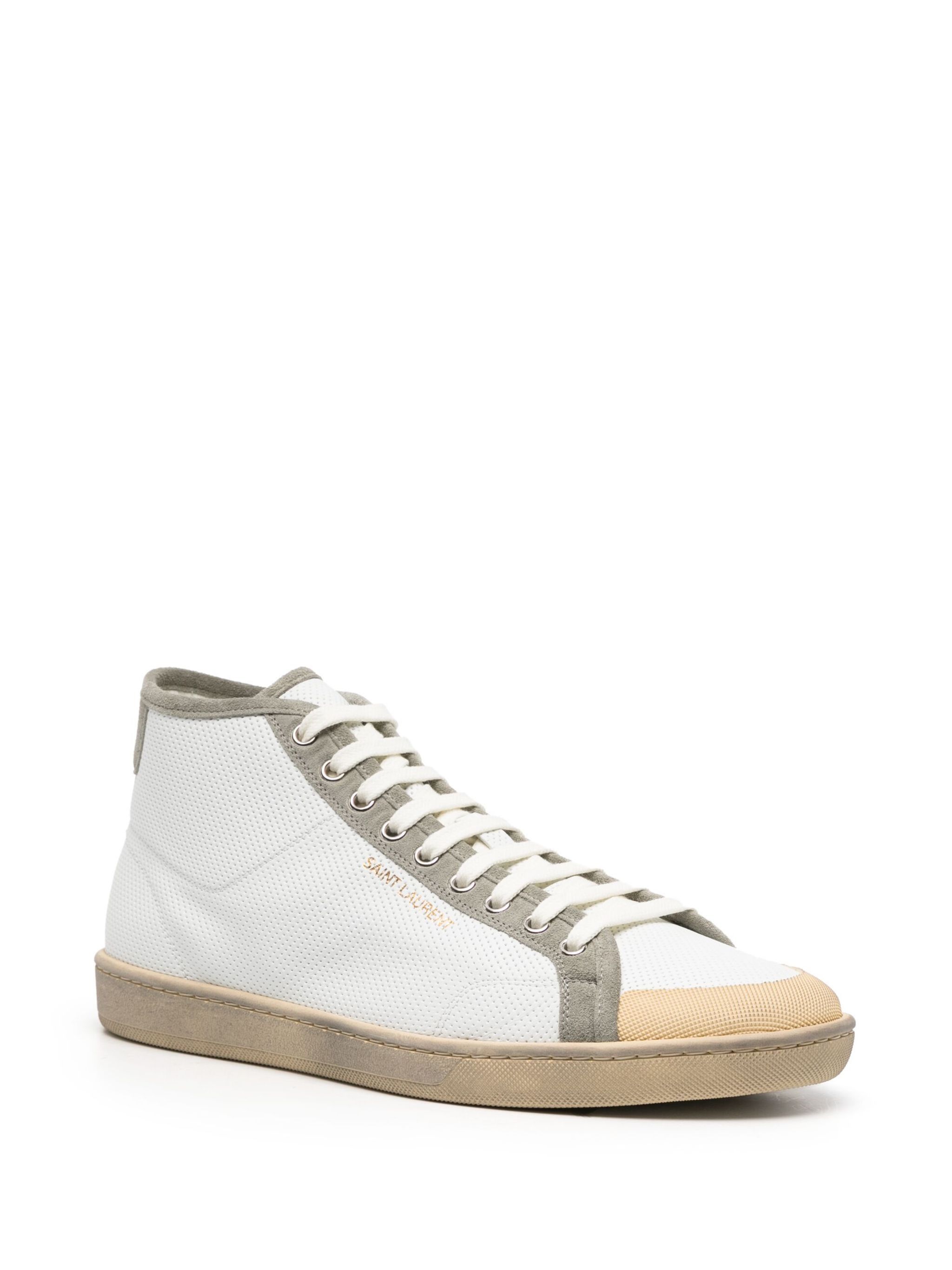 o1bcso1str0125 Sneaker in White
