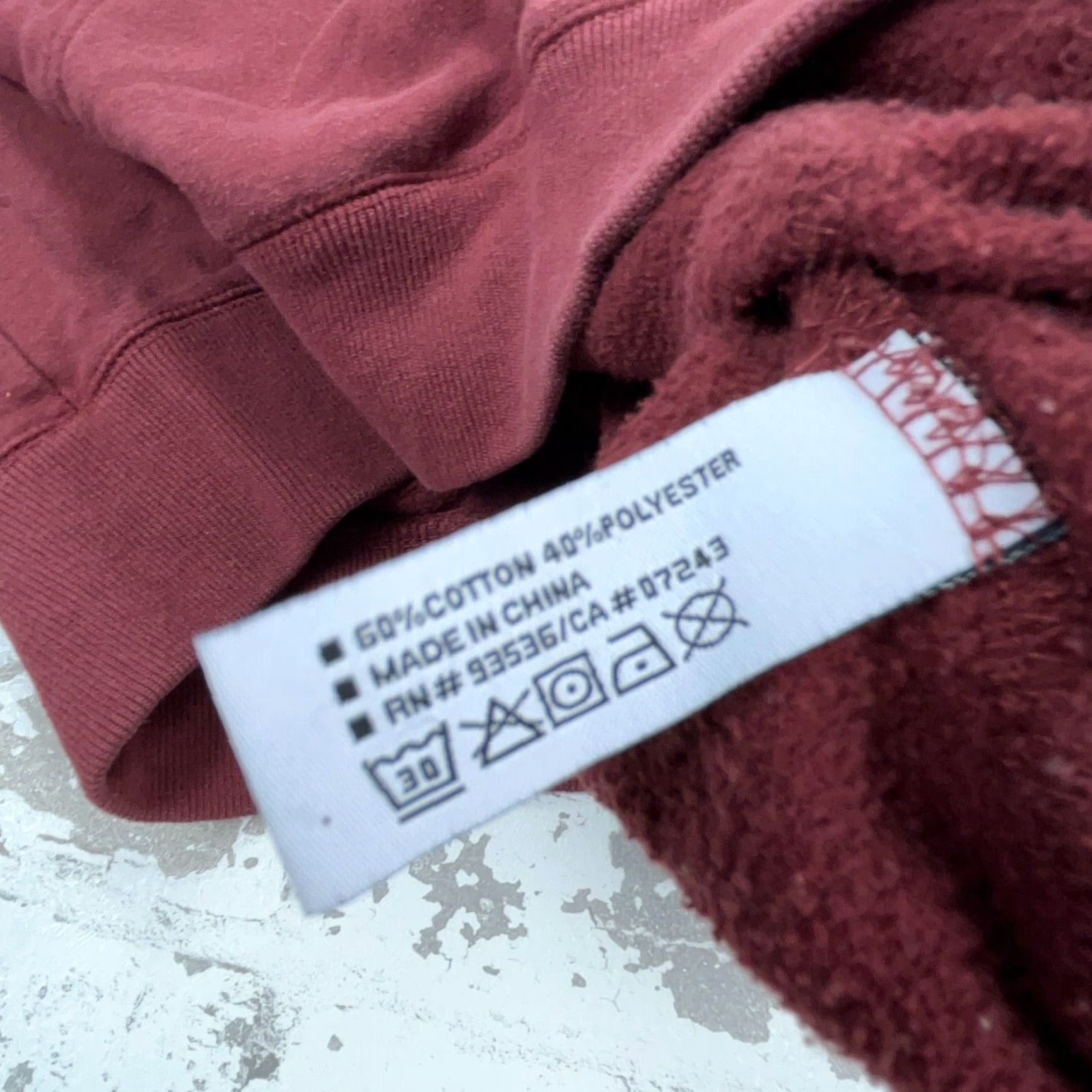 Vintage VINTAGE Ecko Unltd Hoodie Men Large Maroon Sweatshirt Sweater Y2K Hip Hop 2000s Size US L / EU 52-54 / 3 - 6 Thumbnail