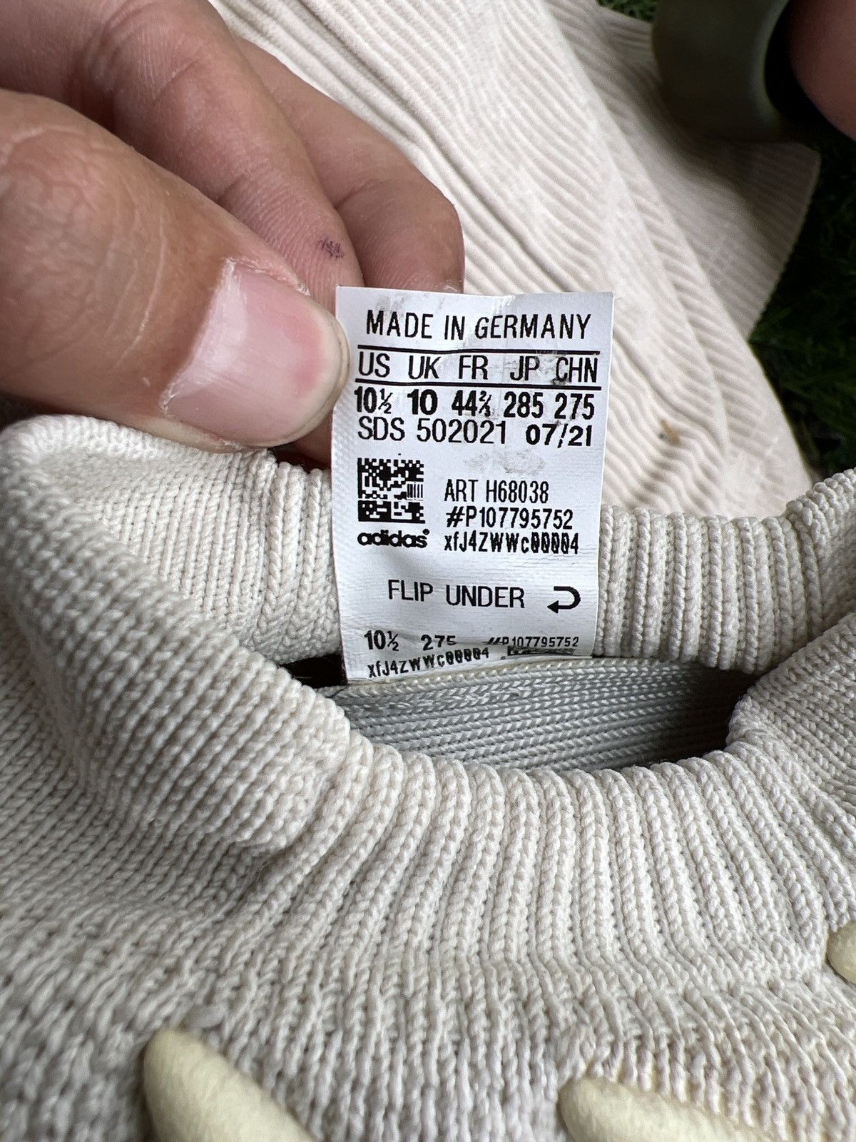 Yeezy 🇩🇪Adidas Yeezy 450 Cloud White H68038 Made in Germany Size US 10.5 / EU 43-44 - 7 Thumbnail