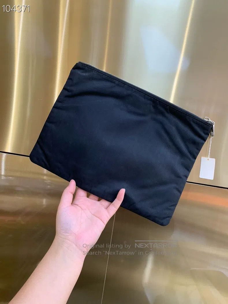 Givenchy Givenchy Disney Collaboration Handbag Size ONE SIZE - 2 Thumbnail
