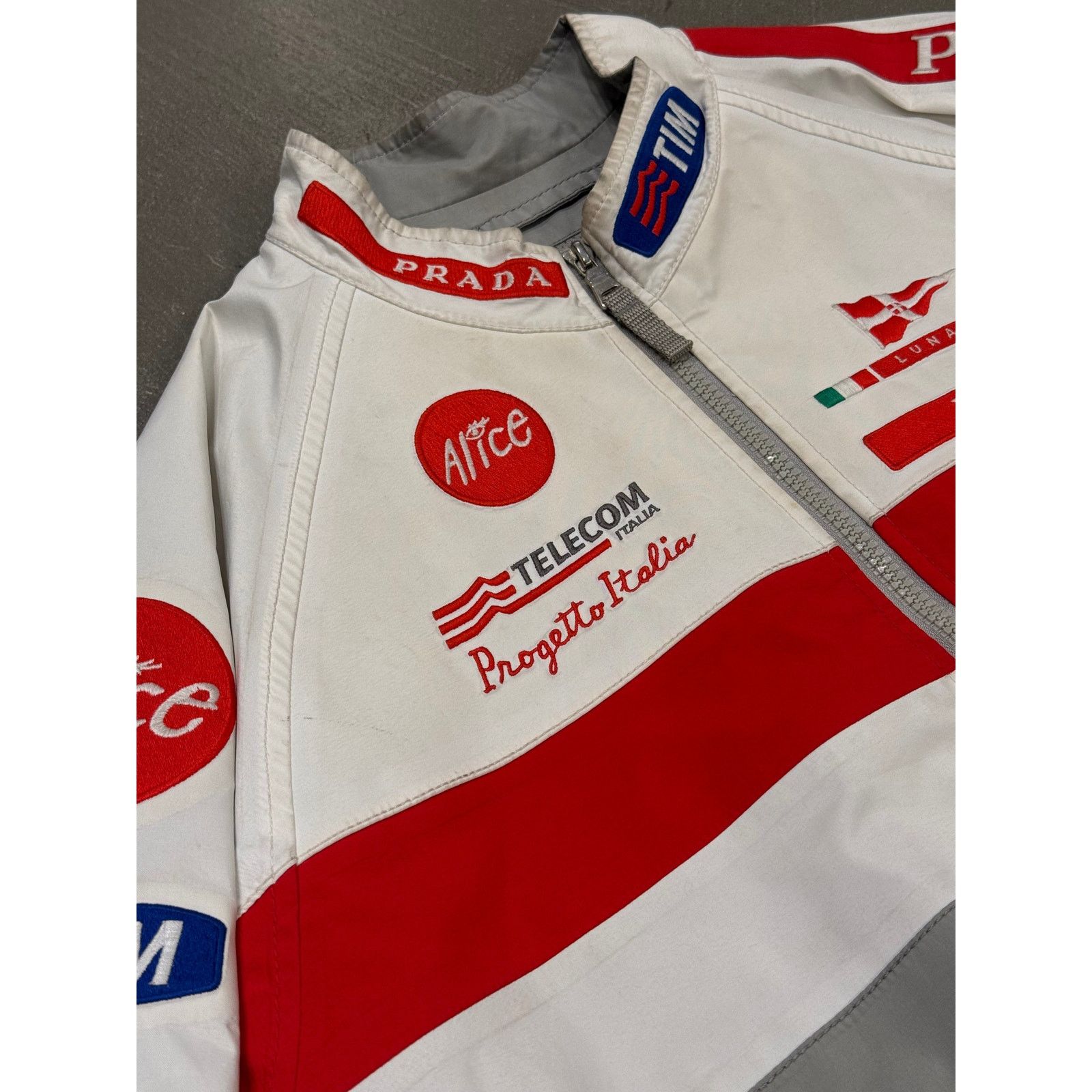 Prada 2006 Prada “Luna Rossa” jacket Size US L / EU 52-54 / 3 - 4 Thumbnail