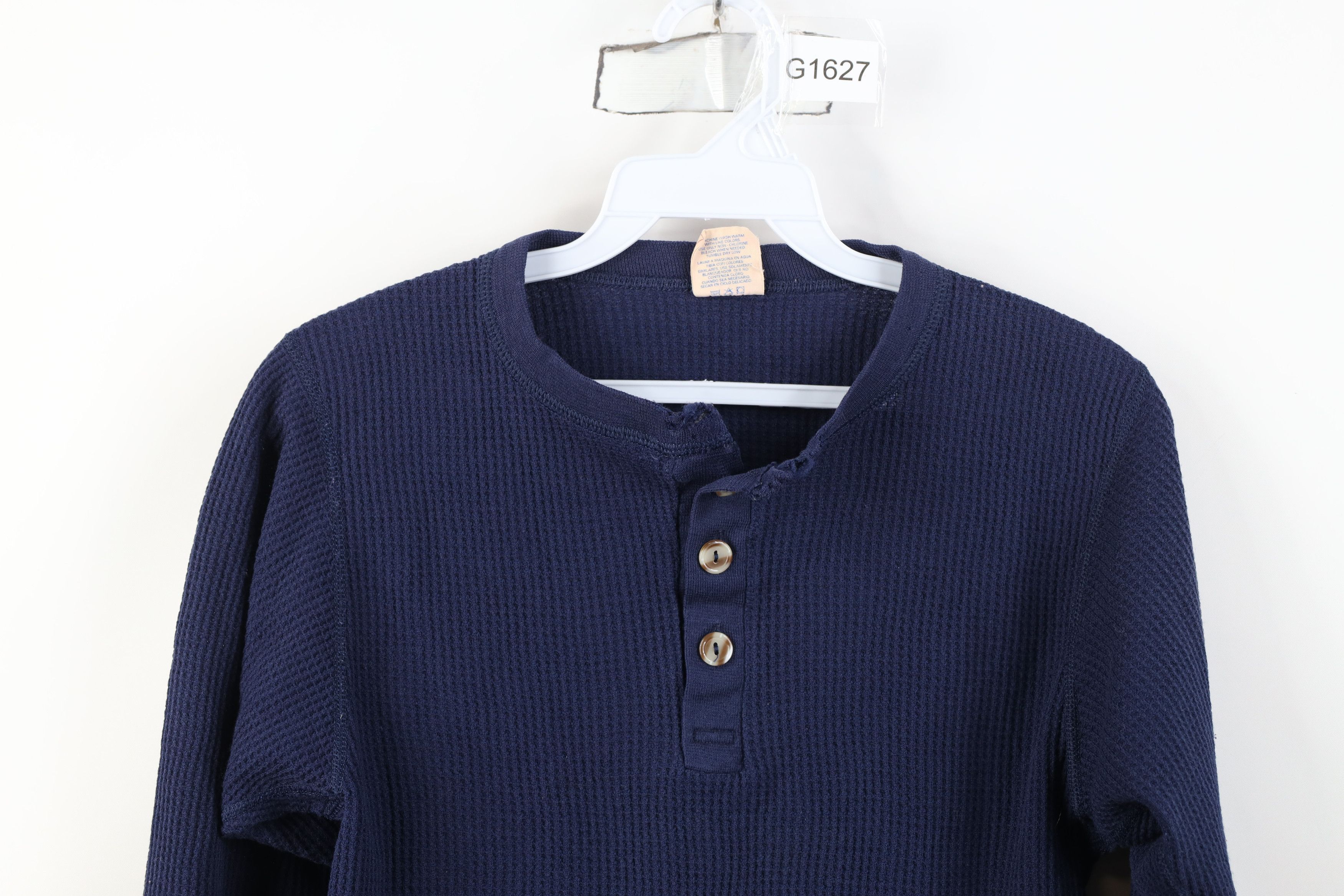 Vintage Vintage 70s Streetwear Waffle Knit Henley T-Shirt USA Size US M / EU 48-50 / 2 - 2 Thumbnail