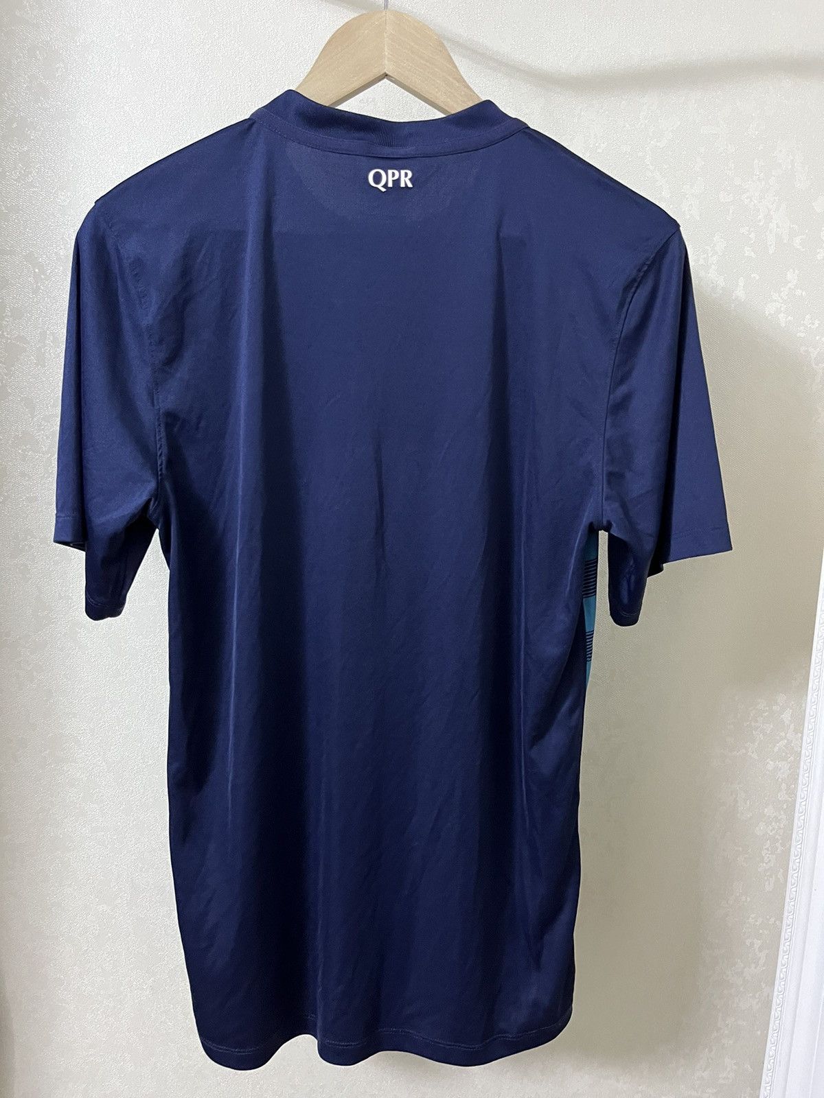 Vintage Nike Queens Park Rangers 15/16 Third Kit Vintage Jersey Size US S / EU 44-46 / 1 - 2 Thumbnail
