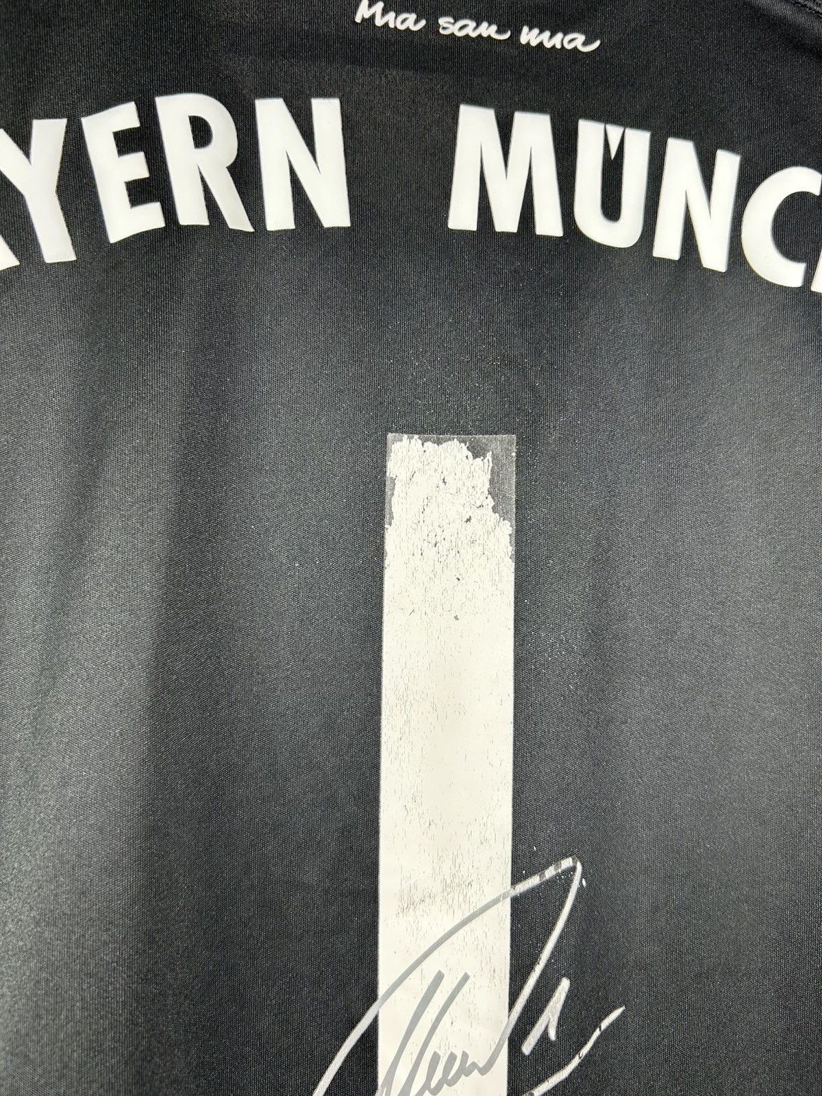 Adidas BAYERN 2017/18 #1 NEUER GOALKEEPER FOOTBALL SHIRT Adidas Size US M / EU 48-50 / 2 - 9 Thumbnail