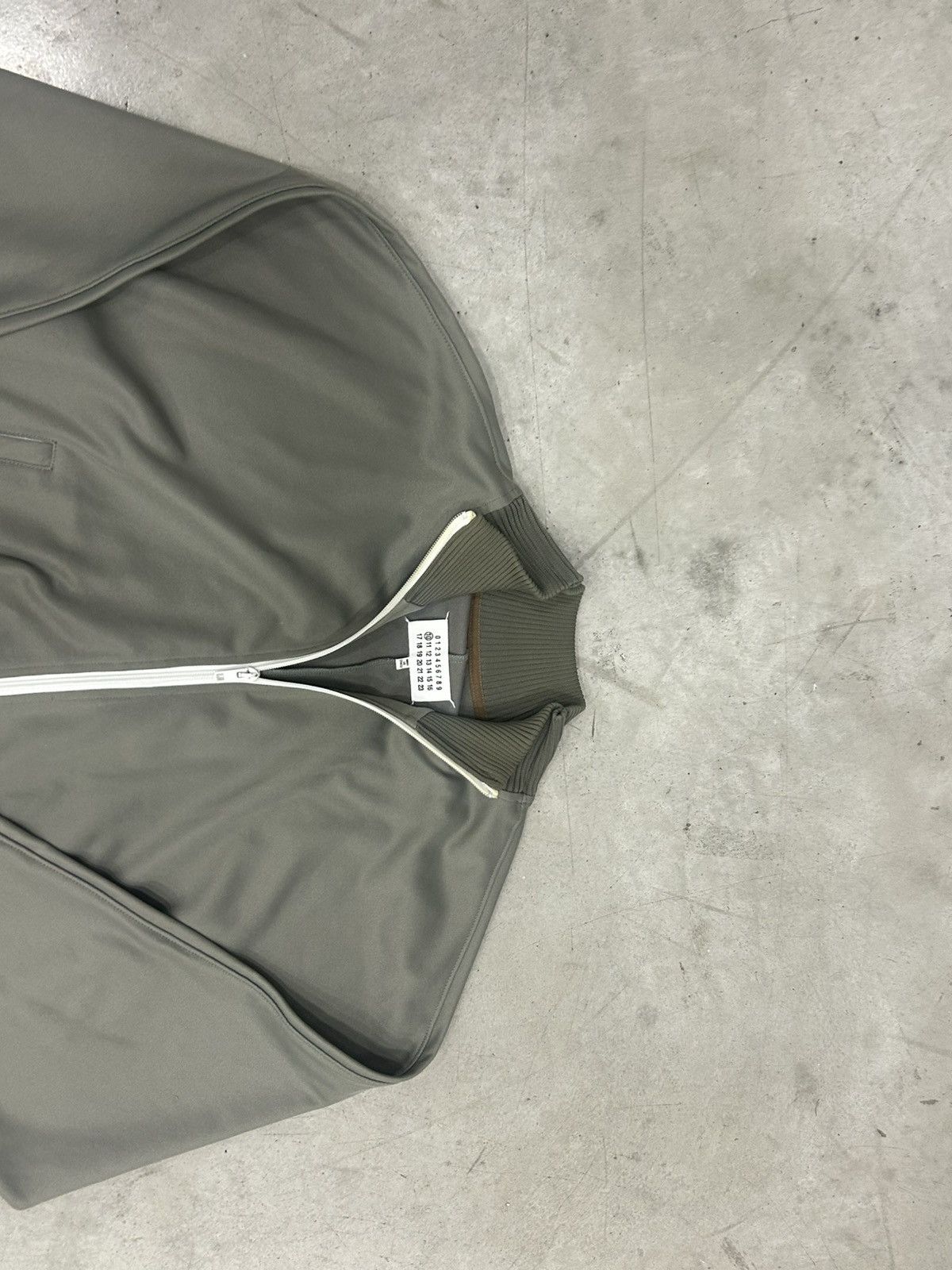 Maison Margiela Maison Margiela SS2020 Track/Light Jacket [Unisex - 40/42] Size US M / EU 48-50 / 2 - 4 Thumbnail