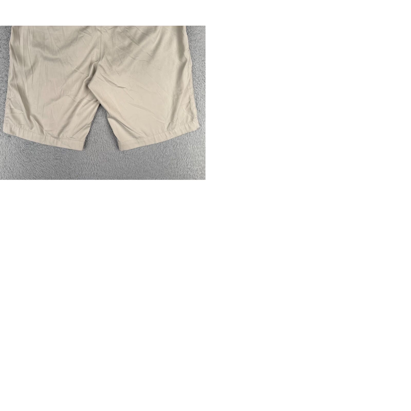 Nike Nike Shorts Mens 30 Beige Pleated Polyester Blend Golf Outdoor 30x11 Casual Activewear Travel Pockets Quick Dry Breathable Easy Care 90s? Wait. Size US 30 / EU 46 - 10 Thumbnail