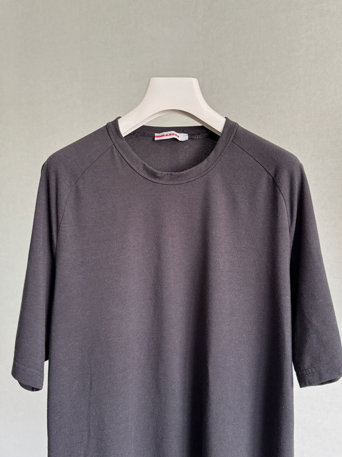 Prada × Vintage Vintage Prada Red Tab t shirt Size US L / EU 52-54 / 3 - 3 Thumbnail