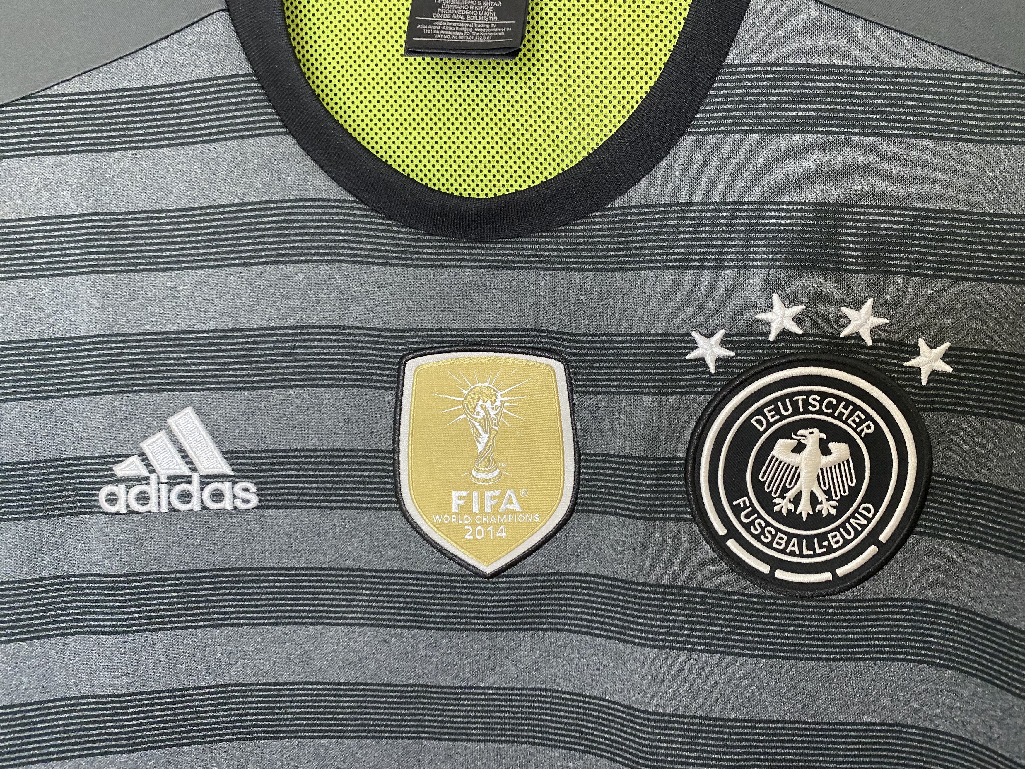 Adidas GERMANY TEAM 2016 2017 AWAY FOOTBALL SHIRT SOCCER JERSEY Size US L / EU 52-54 / 3 - 4 Thumbnail
