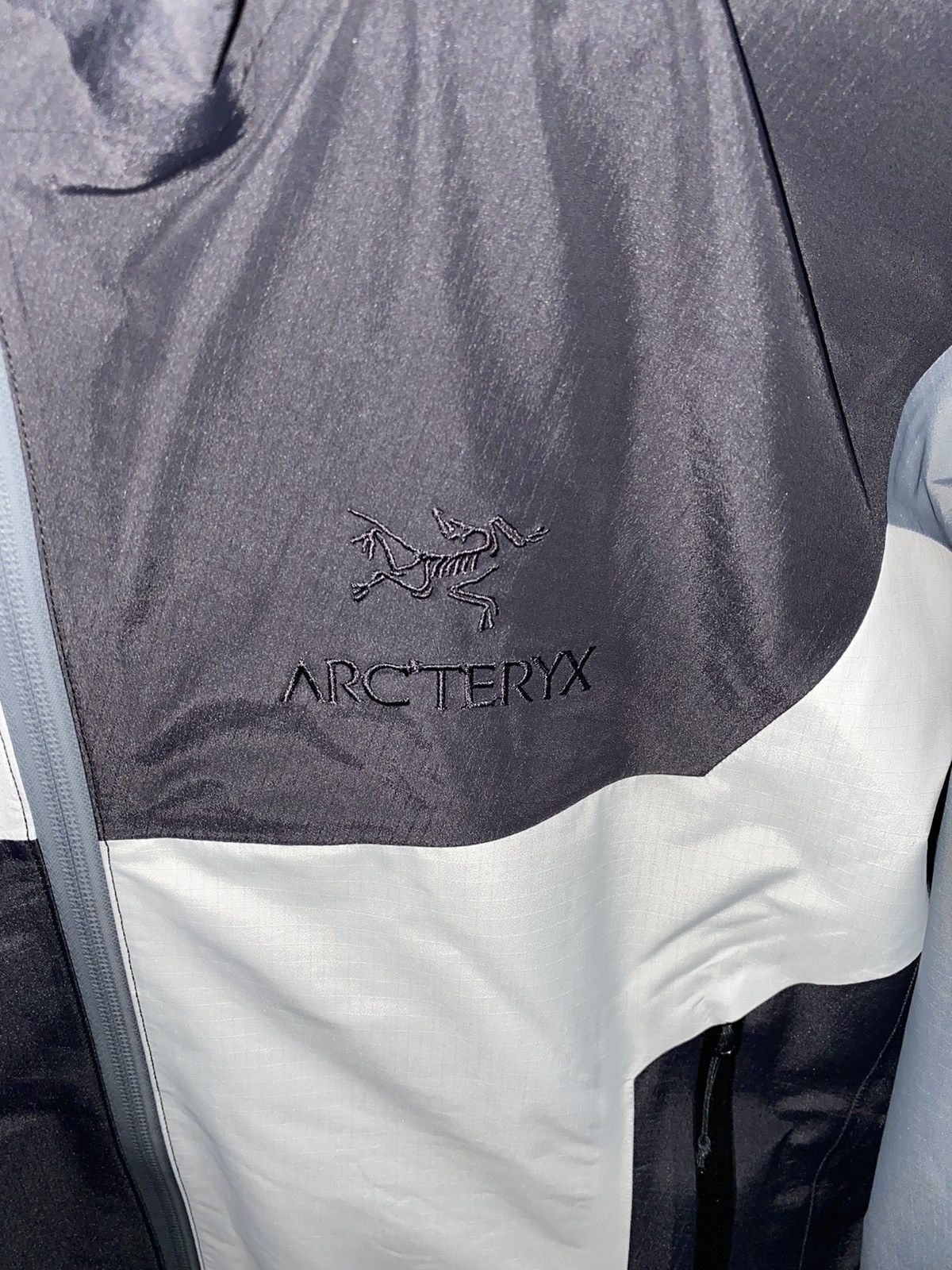Arc'teryx × Beams Plus × Goretex Arcteryx x Beams Goretex Color-Blocked Beta LT Jacket Size US S / EU 44-46 / 1 - 4 Thumbnail