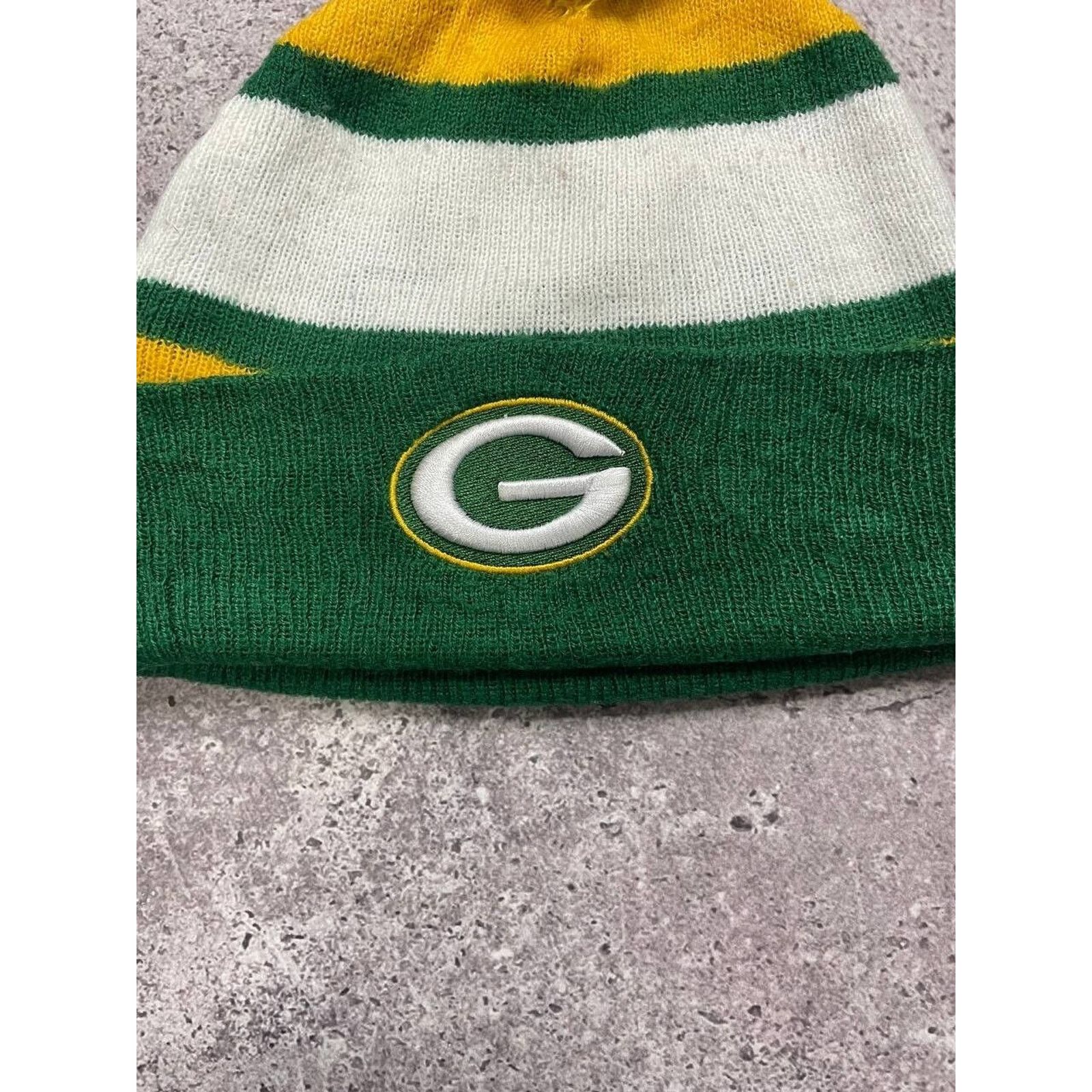 NFL × Vintage Vintage Green Bay Packers Pom Beanie Hat Green Yellow NFL Size ONE SIZE - 2 Thumbnail