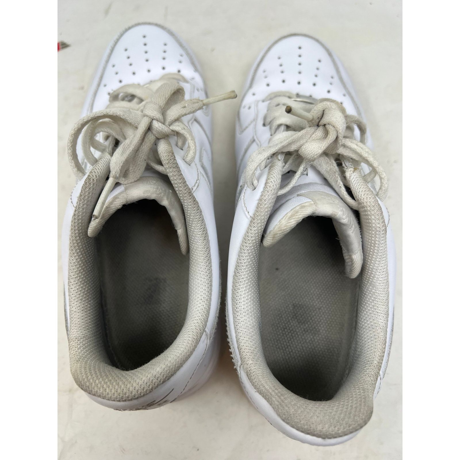 Nike Nike White Air Force 1 Model CW2288-111 Mens 9 Size US 9 / EU 42 - 6 Thumbnail