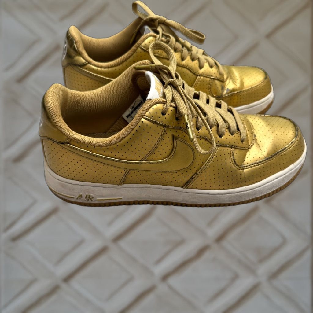 Nike Nike Air Force 1 Low Top Gold Perforated Leather Sneaker Shoes Womens US 9 UK 8 Size M / US 6-8 / IT 42-44 - 1 Thumbnail