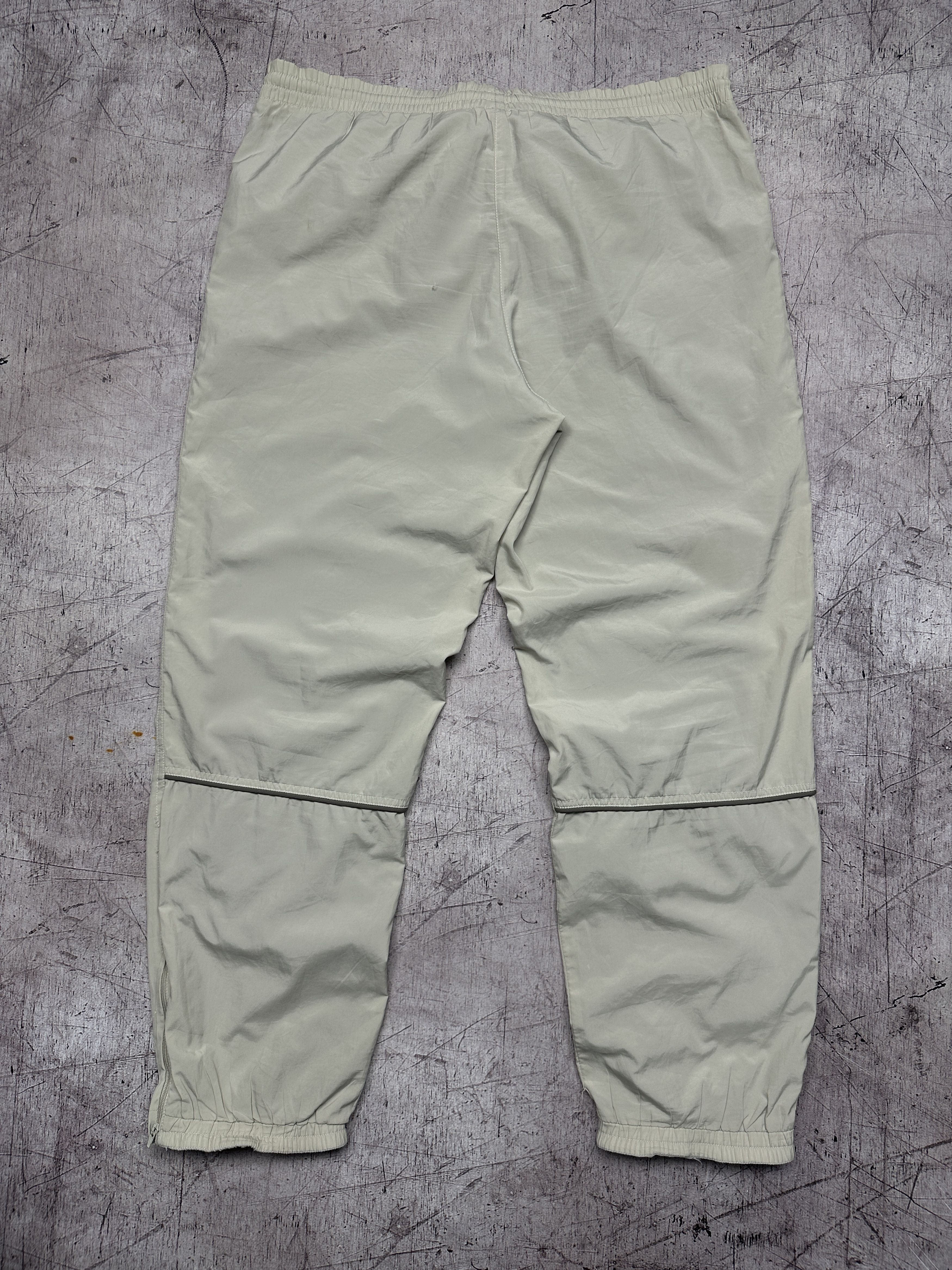Adidas Adidas Vintage Mens Nylon Track Pants Size US 32 / EU 48 - 9 Thumbnail