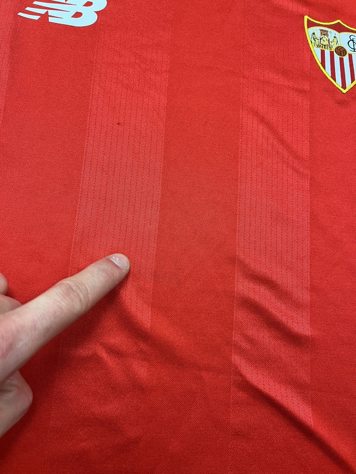 New Balance Sevilla FC 2017 New Balance Longsleeve Shirt Soccer Jersey Size US XL / EU 56 / 4 - 9 Thumbnail
