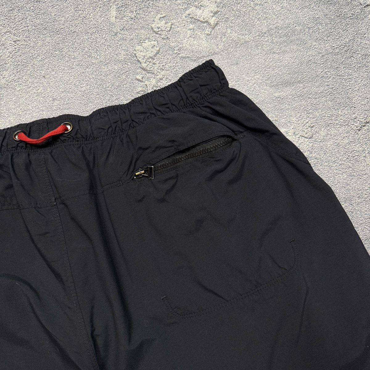 Nike × Vintage Nike Vintage Shorts 90s Size US 36 / EU 52 - 10 Thumbnail