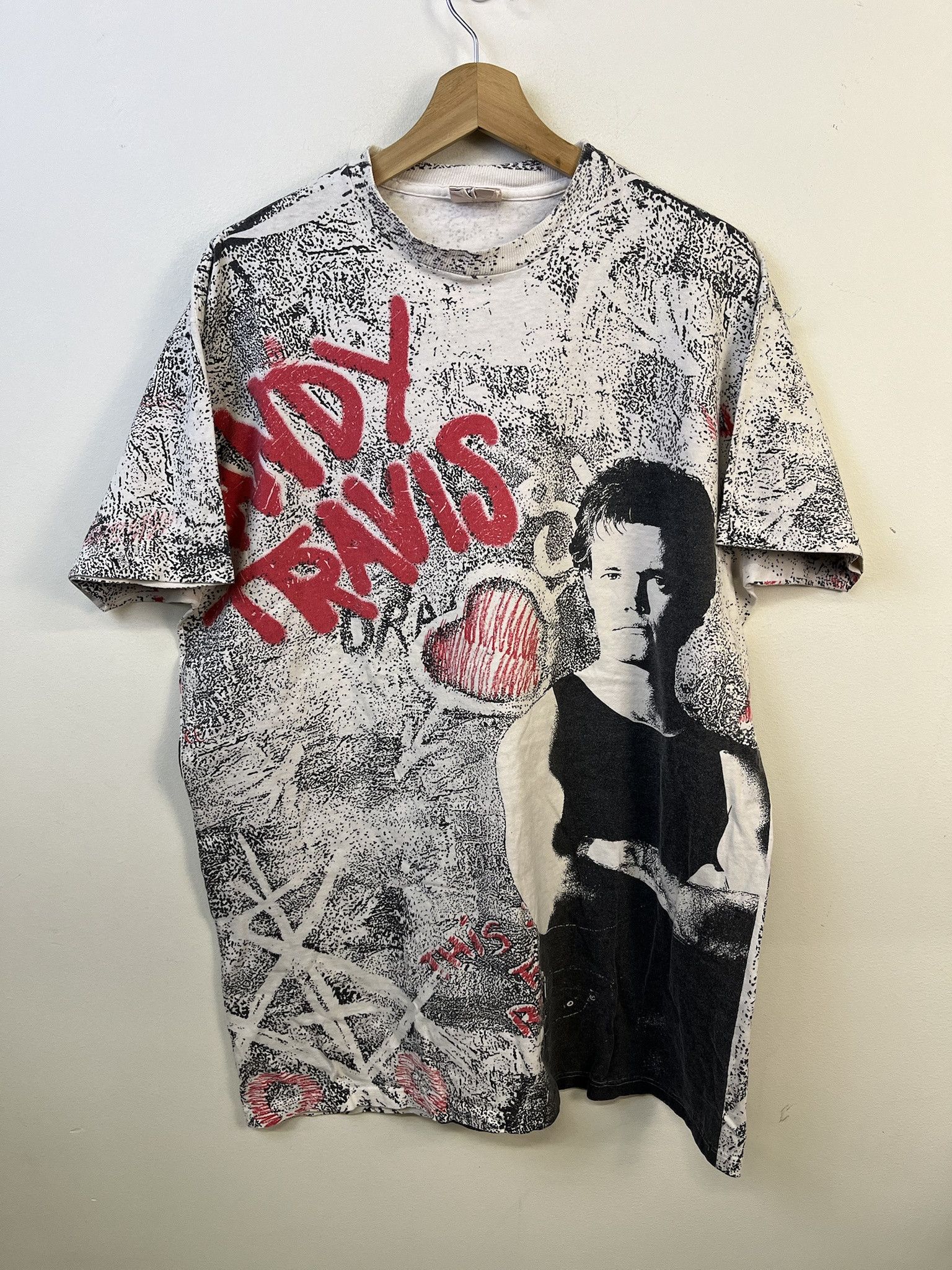 Other Vintage Tee Shirt 1990s Single Stitch Randy Travis All Over Print Rap Tee Size XL (OS) Size US XL / EU 56 / 4 - 1 Thumbnail