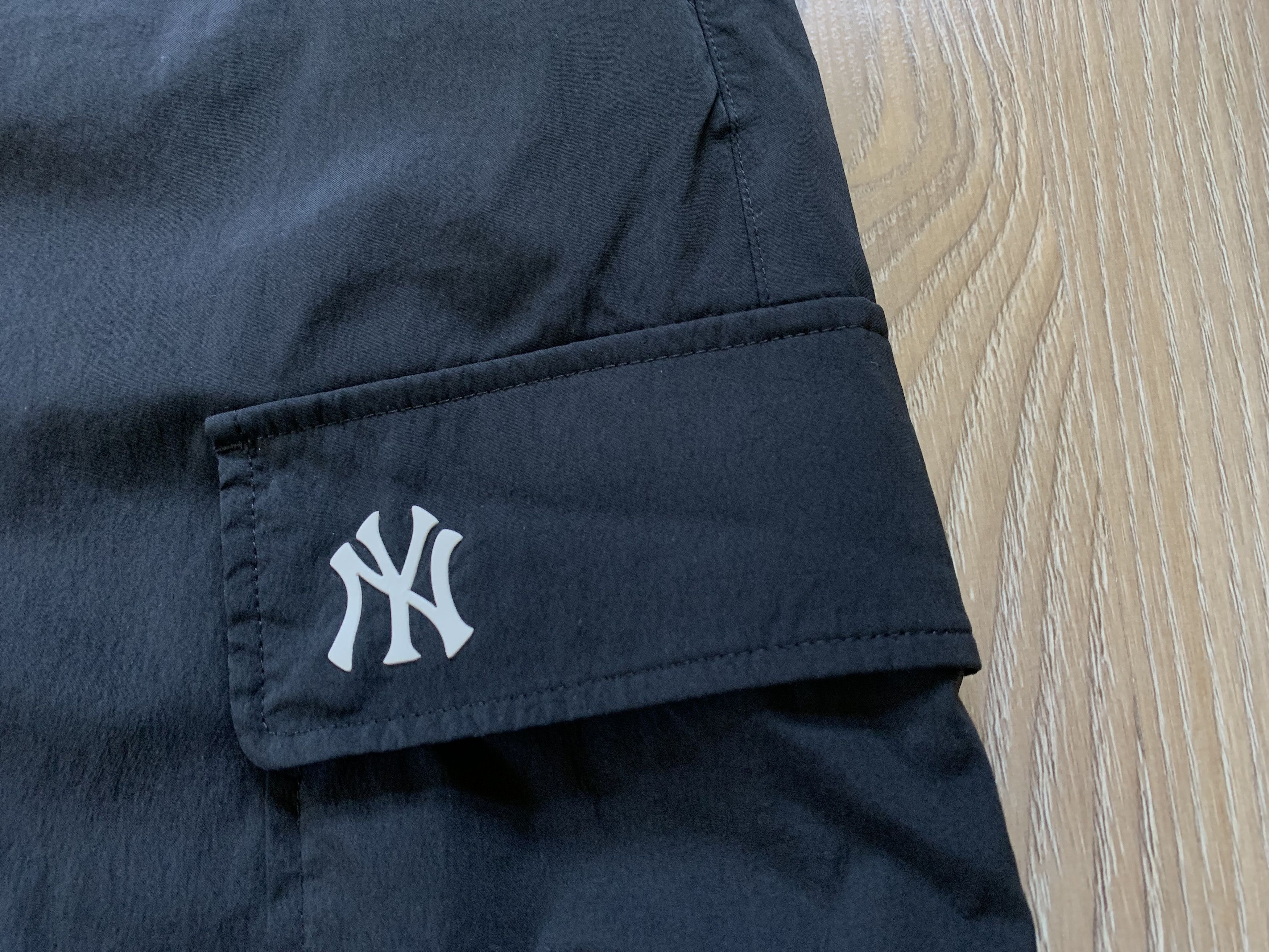 MLB MLB Mens New York Yankees Black Sport Cargo Pants Size US 36 / EU 52 - 6 Thumbnail