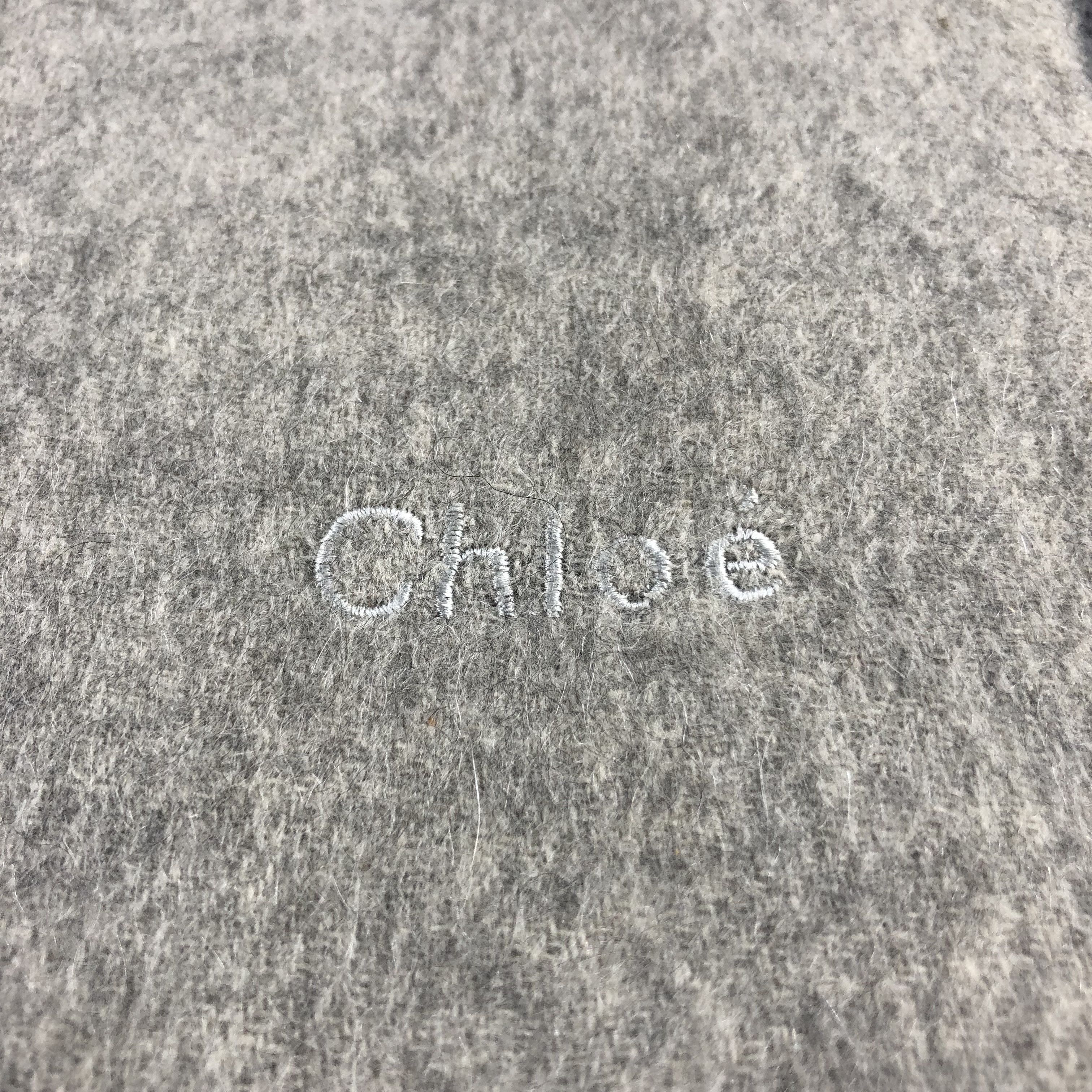 Japanese Brand Chloe Grey Cashmere Scarf Muffler V797 Size ONE SIZE - 4 Thumbnail