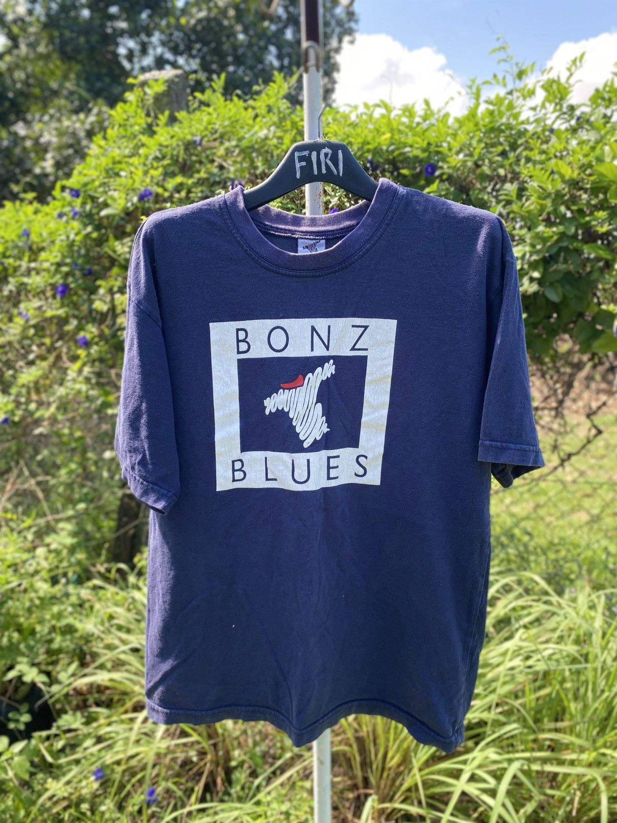 Vintage Bonz Blues Tshirt Size US L / EU 52-54 / 3 - 1 Thumbnail