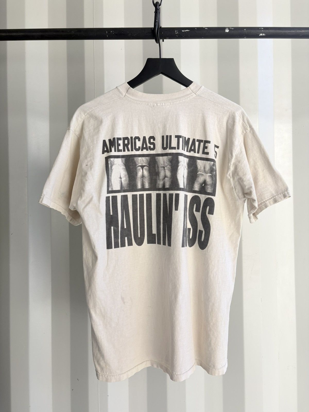 Vintage Vintage Hard Man Shirt Faded Distressed Grunge Band BDSM Size US XL / EU 56 / 4 - 2 Thumbnail