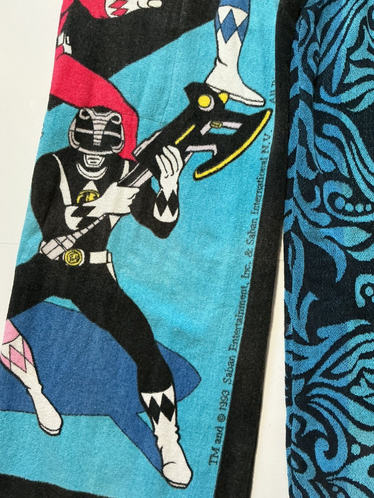 Vintage Vintage 1993 Mighty Morphin Power Rangers 1 Of 1 Towel Pants Size US 34 / EU 50 - 5 Thumbnail