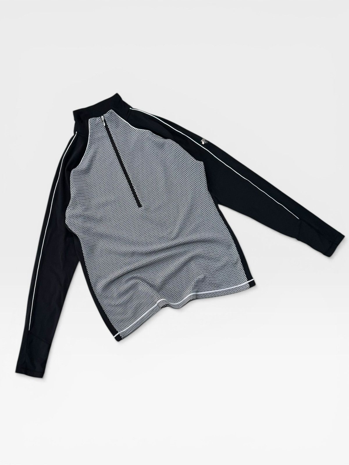Descente Descente Zip Top Size US L / EU 52-54 / 3 - 5 Thumbnail