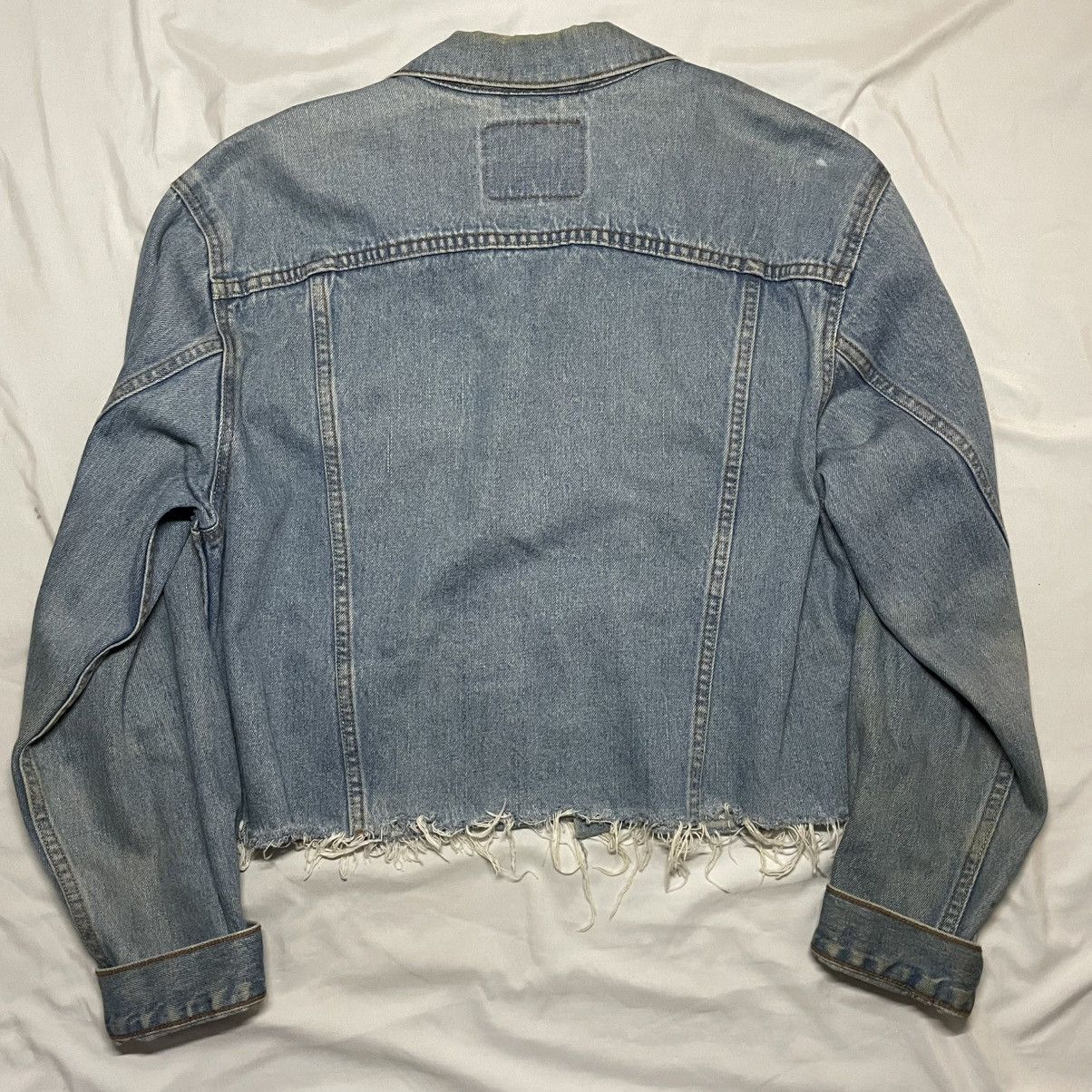Levi's Vintage Levi’s Denim Jacket Distressed Size US L / EU 52-54 / 3 - 2 Thumbnail