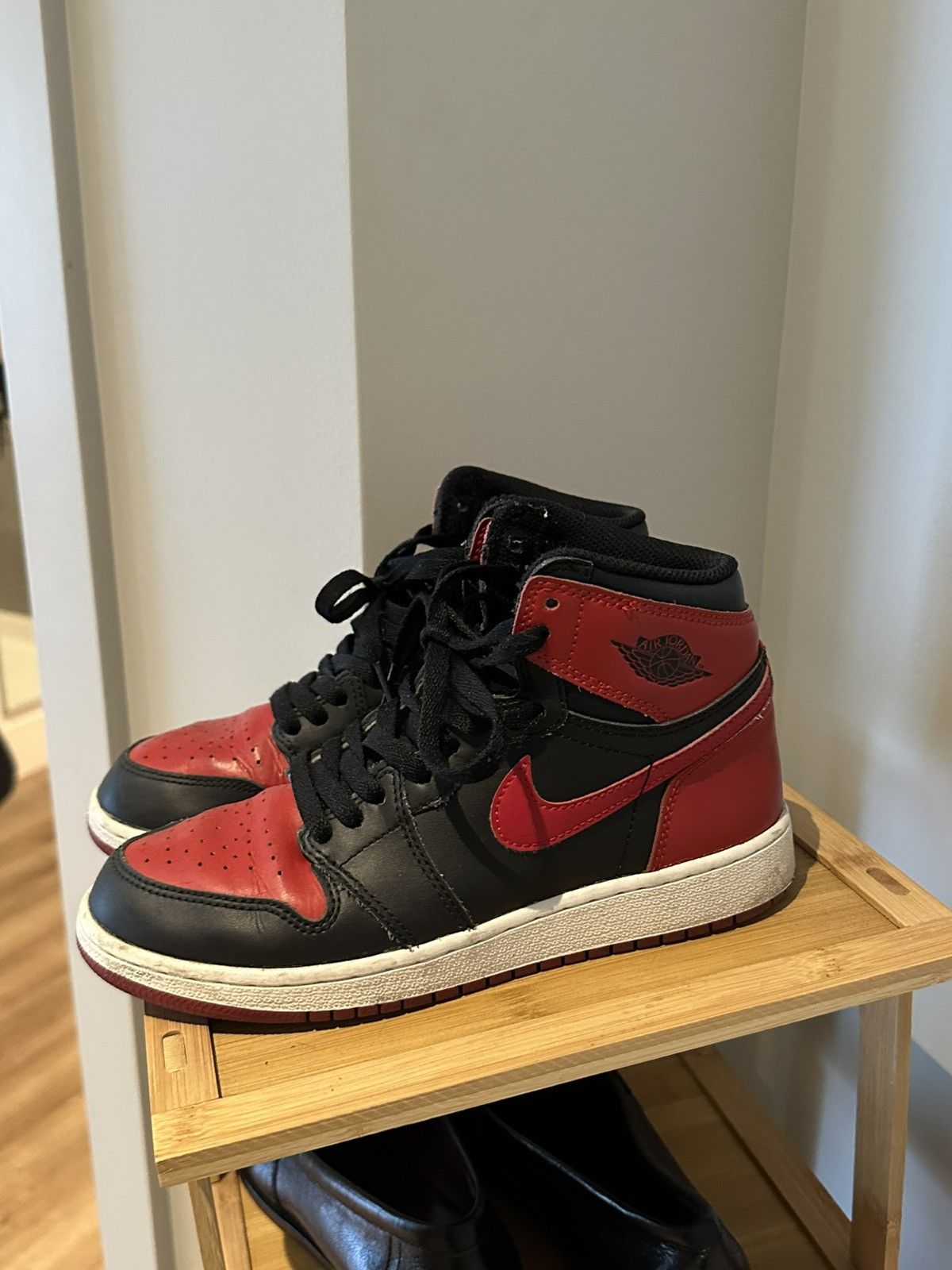 Nike Jordan 1 Retro High Bred Banned (2016) Size US 6.5 / IT 36.5 - 1 Thumbnail