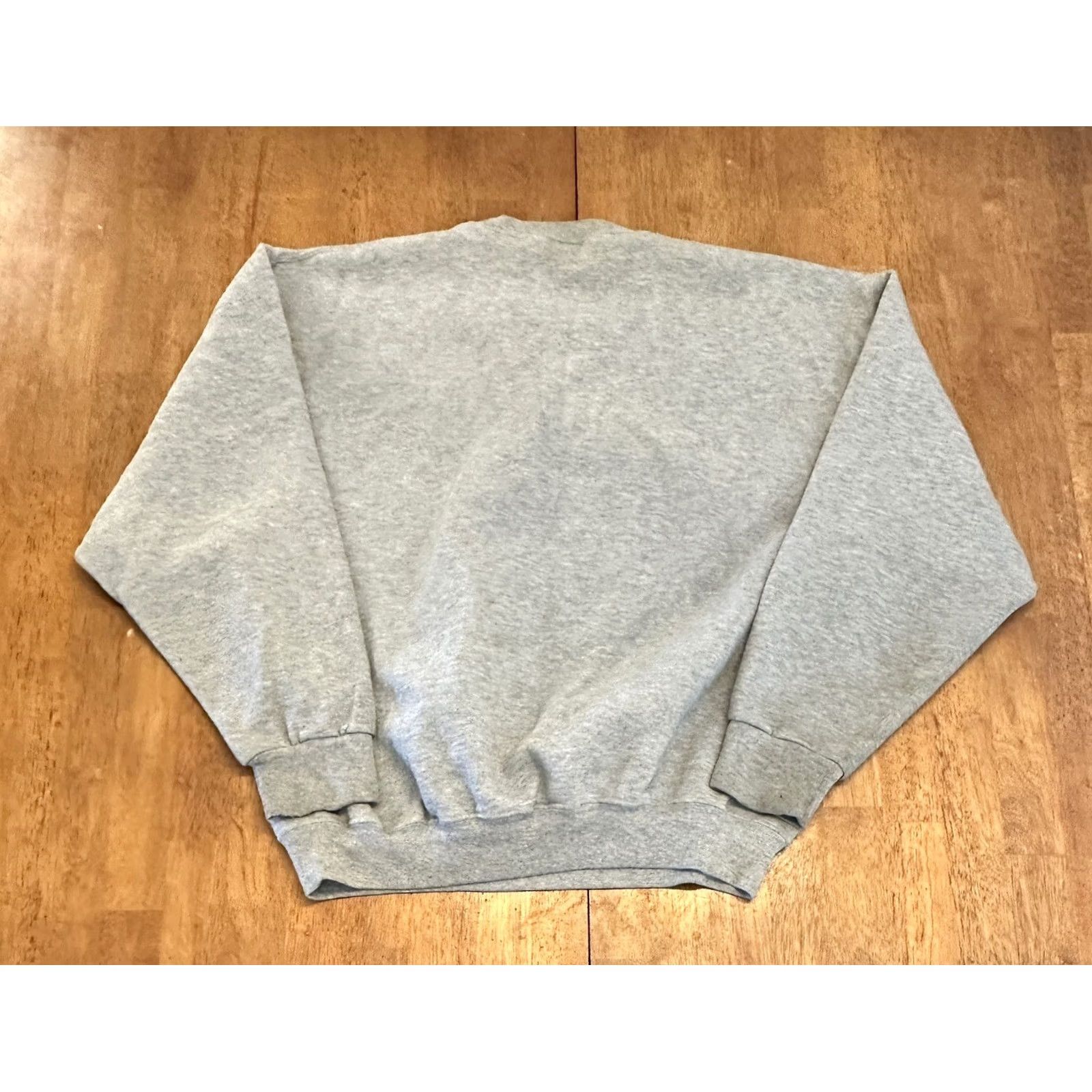Russell Athletic VINTAGE Russell Athletic Sweatshirt XL Gray Mens Crewneck USA Size US XL / EU 56 / 4 - 2 Thumbnail