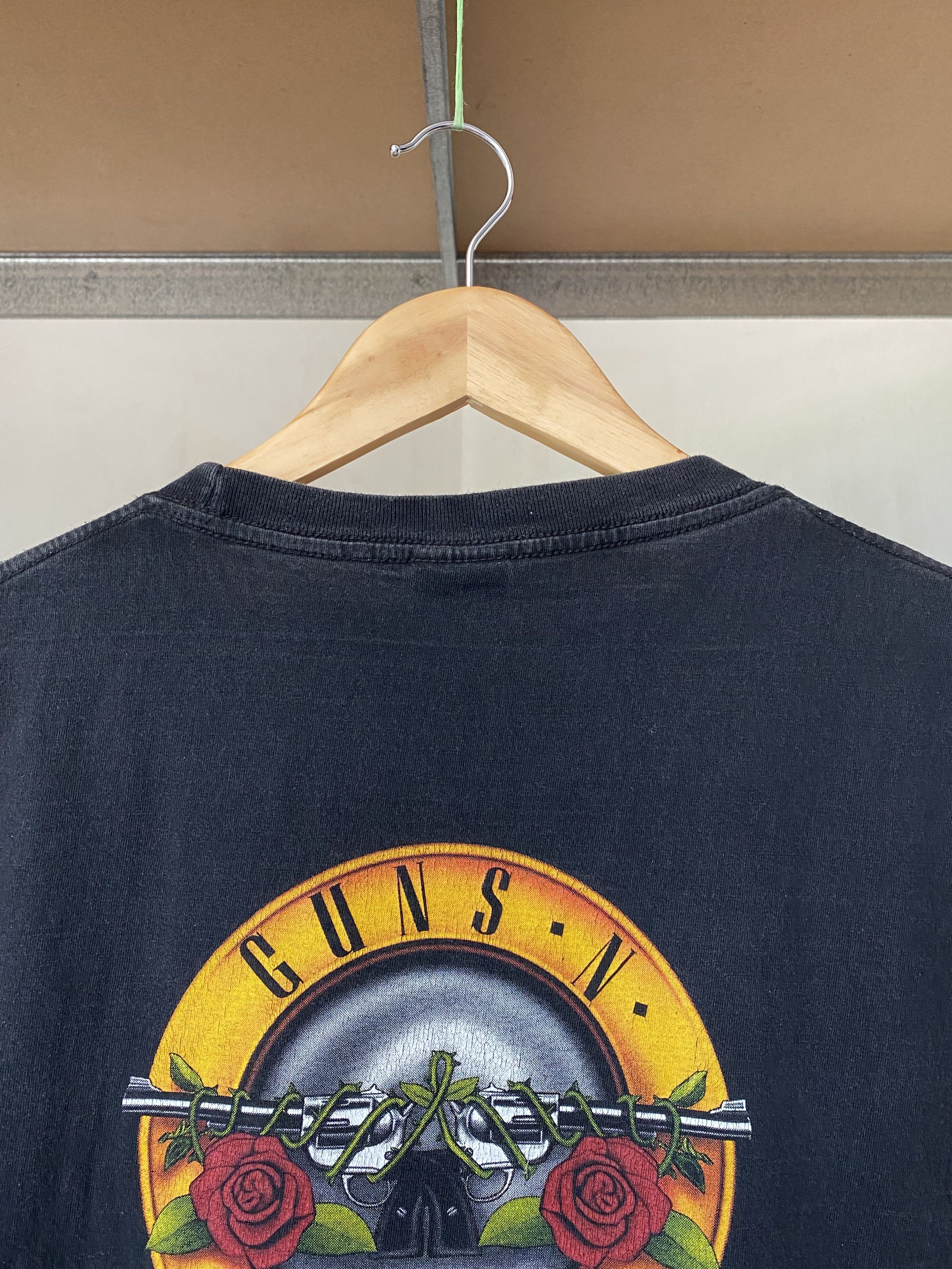 Band Tees Vintage 2000s Guns N Roses Rock Band Graphic T-shirt Size US M / EU 48-50 / 2 - 14 Thumbnail