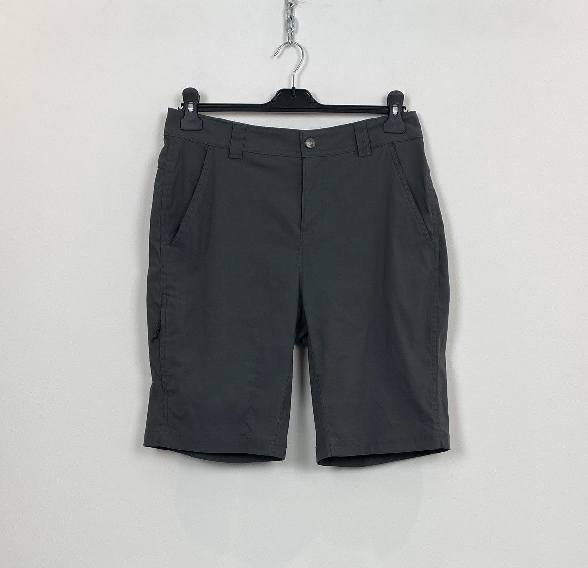 Columbia Columbia Sportswear Company Men’s Size 32W 10L Grey Shorts Size US 32 / EU 48 - 1 Thumbnail