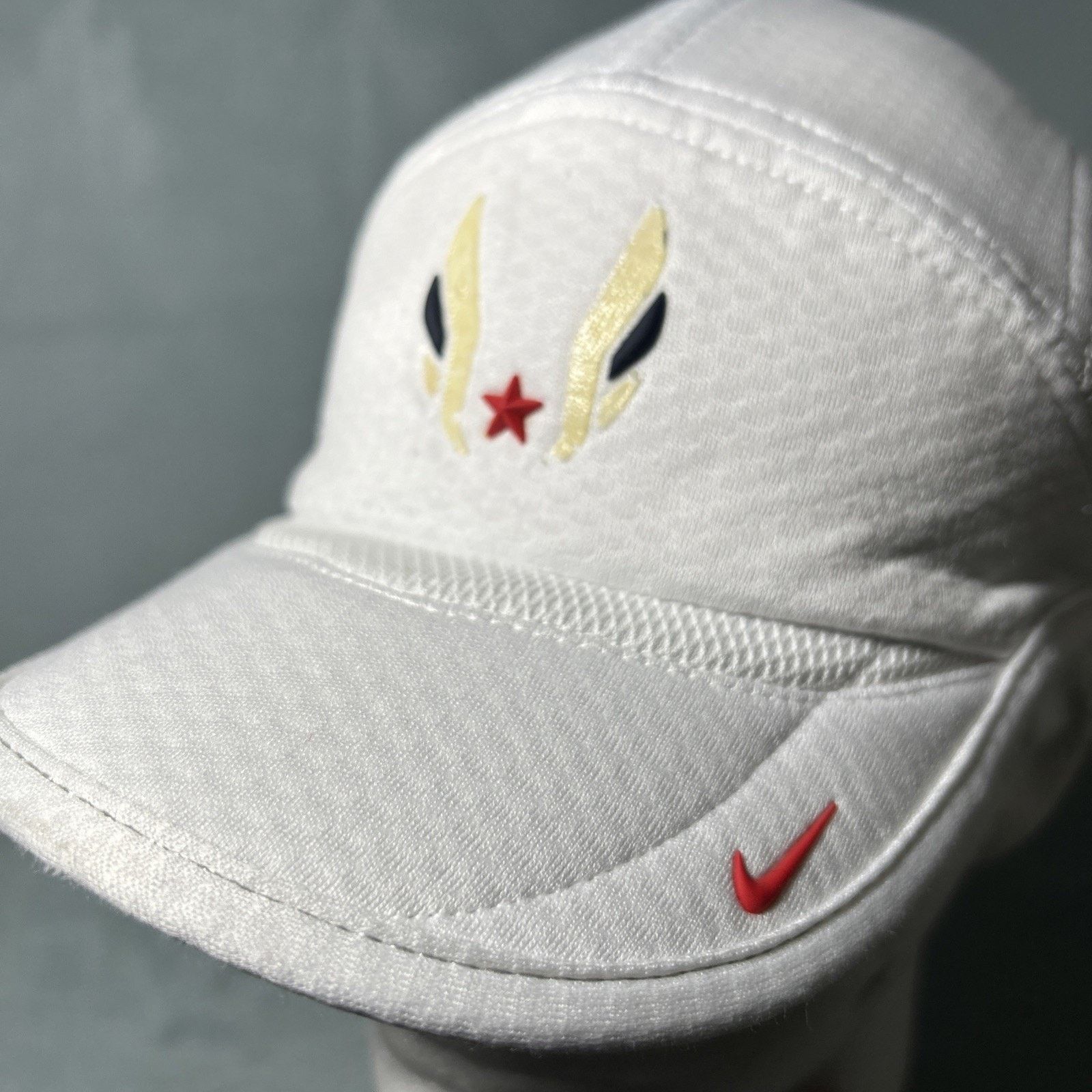 Nike Nike USATF Track Field Mesh 5 Panel Hat Tail Feather Eminem Size ONE SIZE - 1 Thumbnail