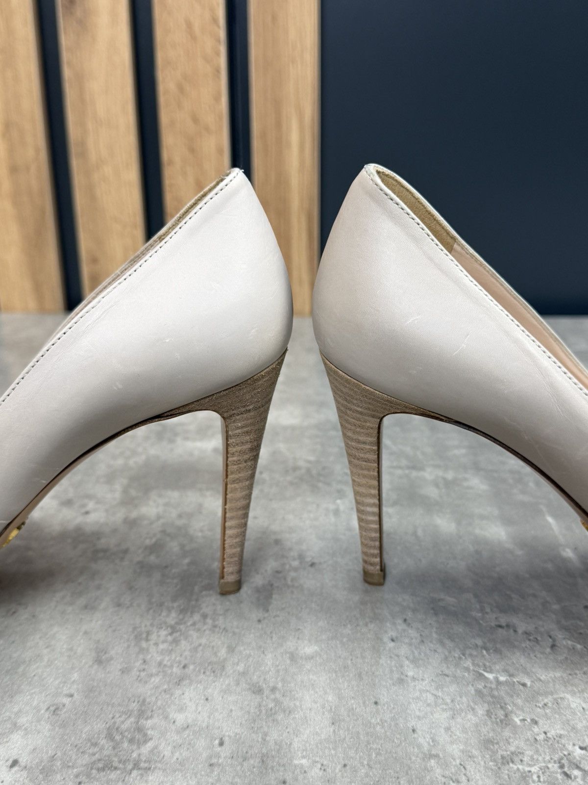 Prada Prada Beige Leather Platform Heels Pumps Size 37 1/2 Size US 7.5 / IT 37.5 - 11 Thumbnail