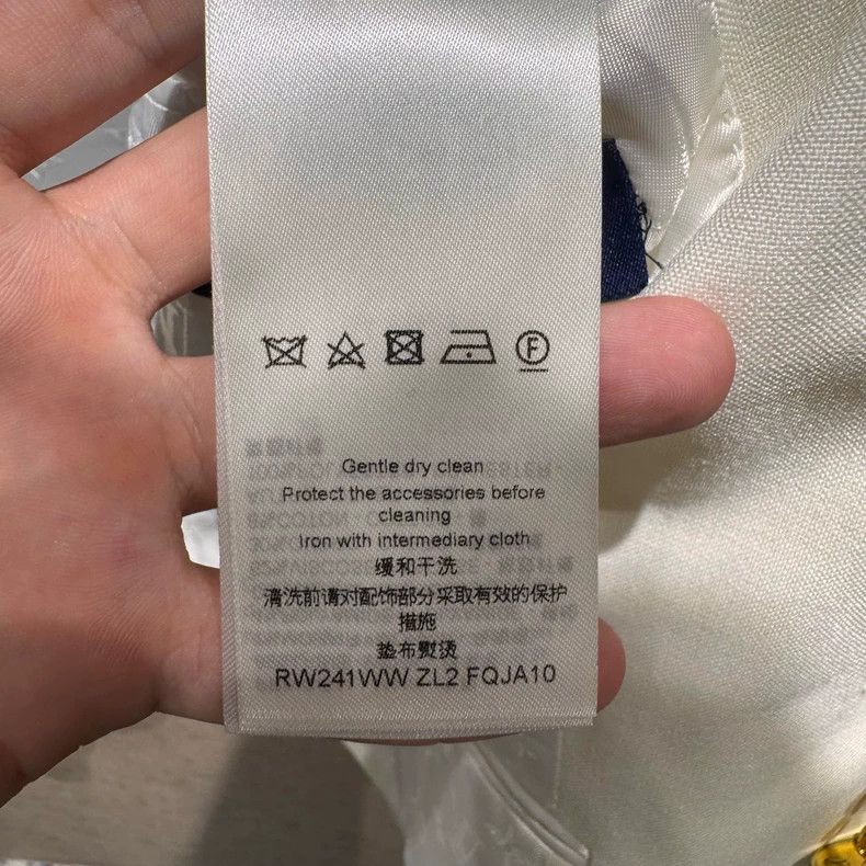 Louis Vuitton Louis Vuitton White and black color matching inside presby Size XS / US 0-2 / IT 36-38 - 5 Thumbnail