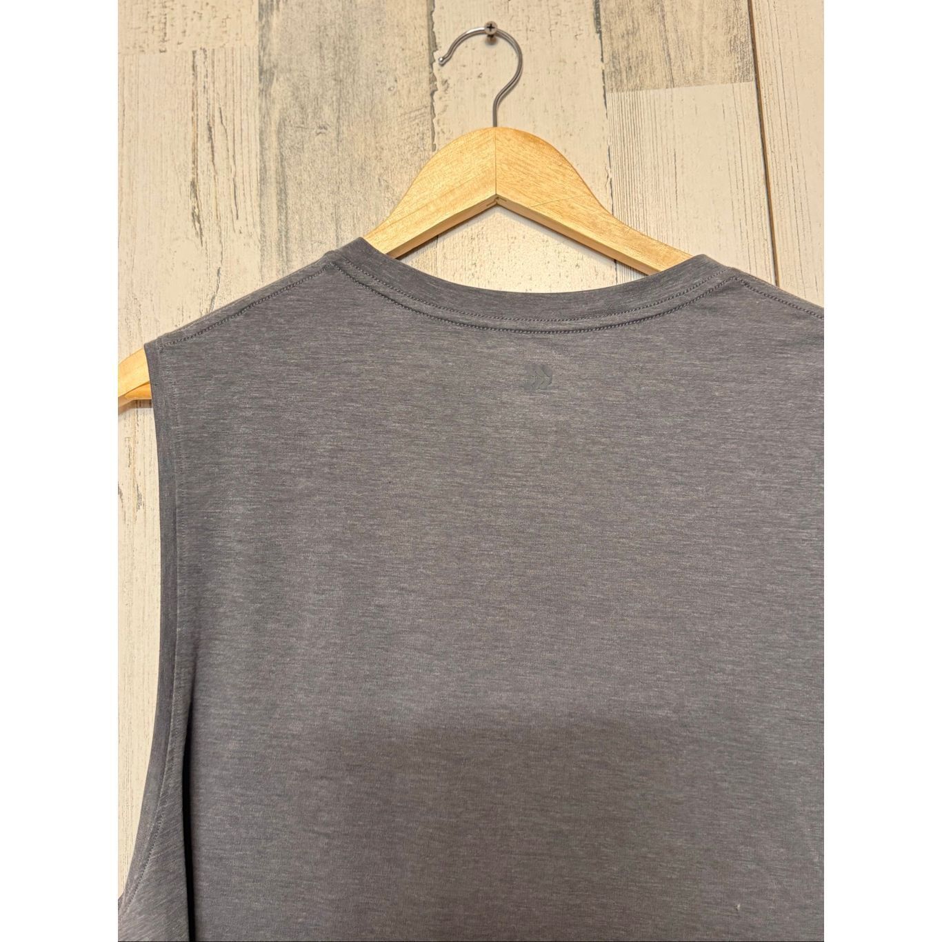 Other All In Motion Charcoal Sleeveless Muscle Tank Top XL | Men’s Athletic Workout Shirt Gray Size US XL / EU 56 / 4 - 6 Thumbnail