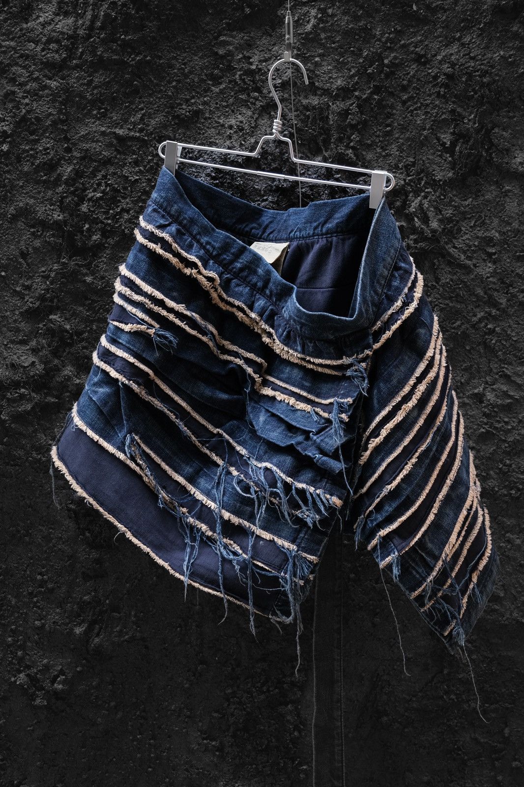 Tricot Comme des Garcons tricot Comme des garcons AD2005 Wrap Denim Skirt Size 27" / US 4 / IT 40 - 3 Thumbnail