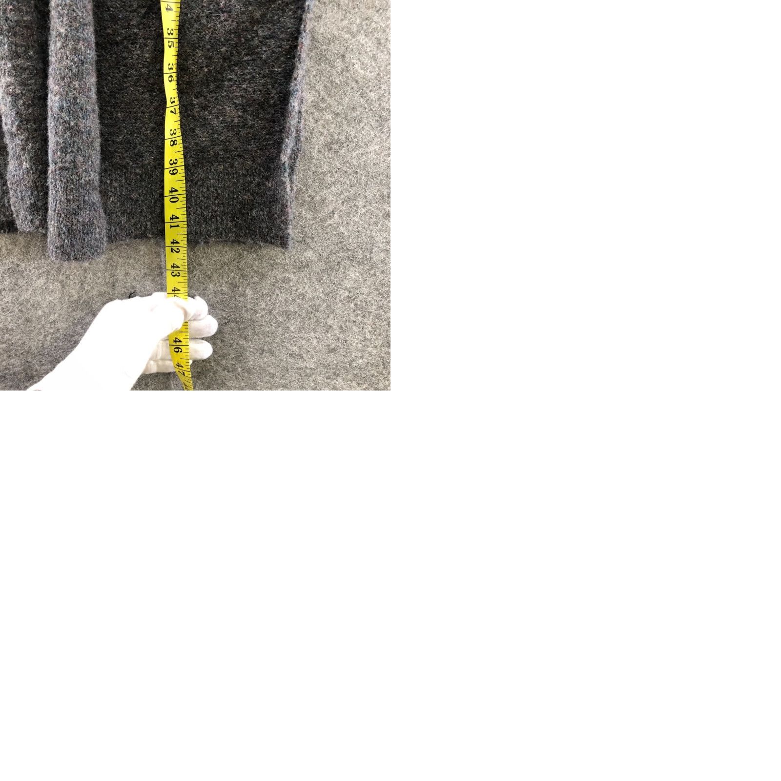 Vintage VINTAGE Wilfred Sleeveless Longline Cardigan Womens S Open Front Gray Duster Wool Blend Size S / US 4 / IT 40 - 9 Thumbnail