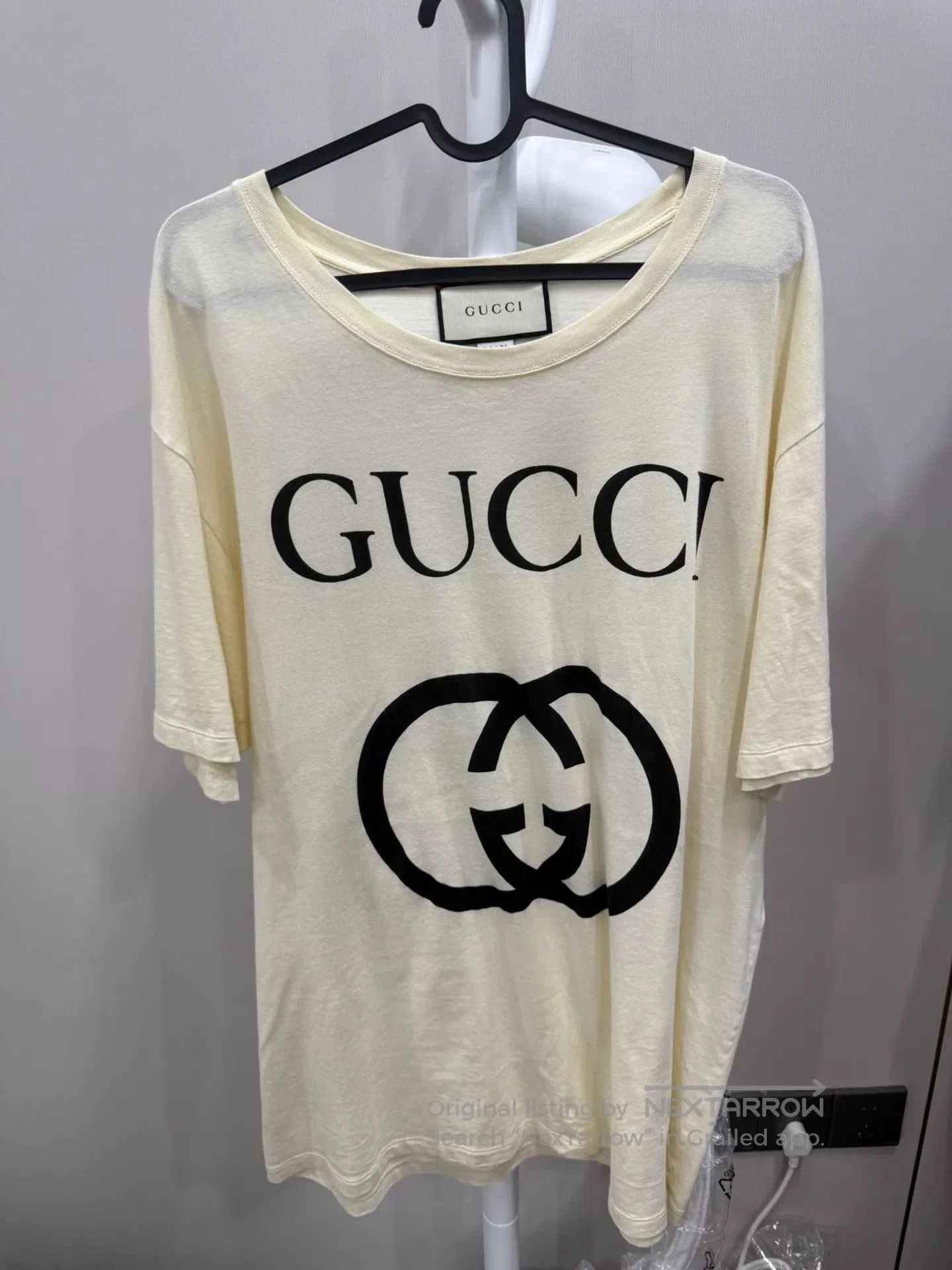 Gucci Gucci Men's Short Sleeve Logo Tee. Size US M / EU 48-50 / 2 - 1 Thumbnail