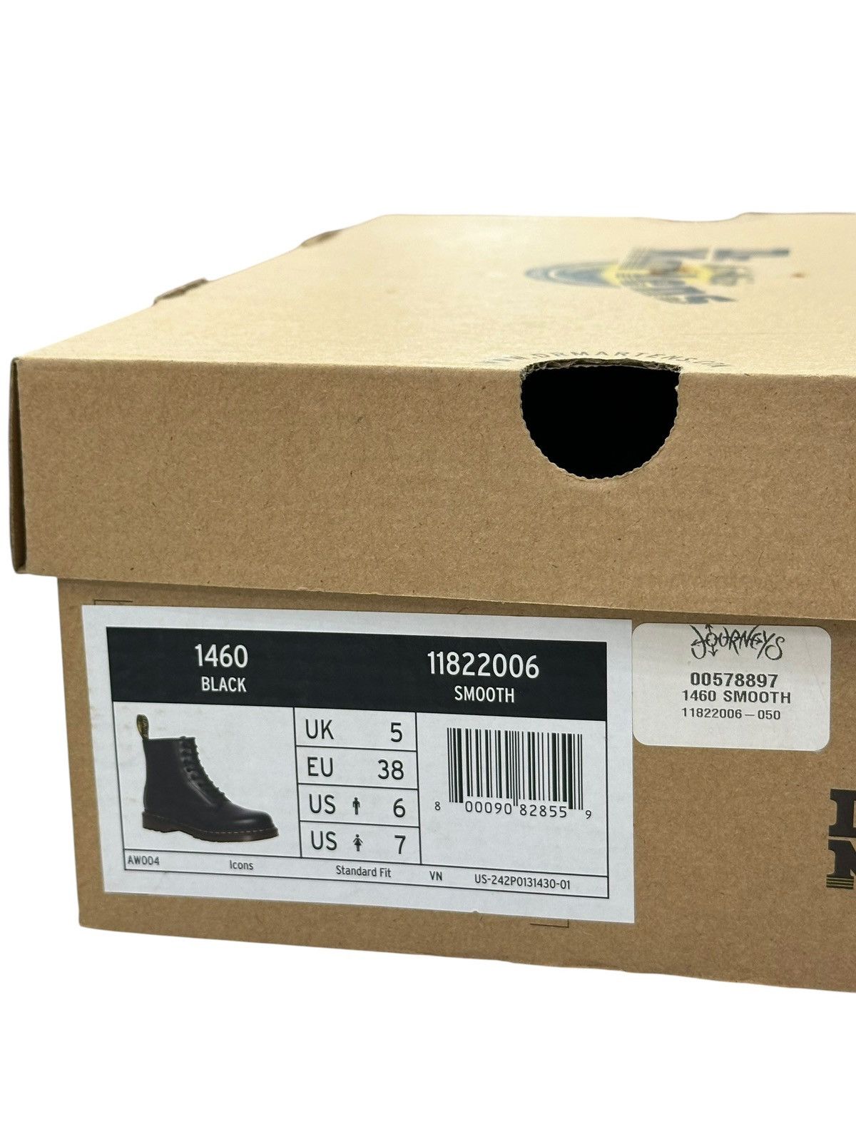 Dr. Martens Dr. Martens 1460 Smooth Leather Lace Up Boot Size 6US Size US 6 / EU 39 - 11 Thumbnail