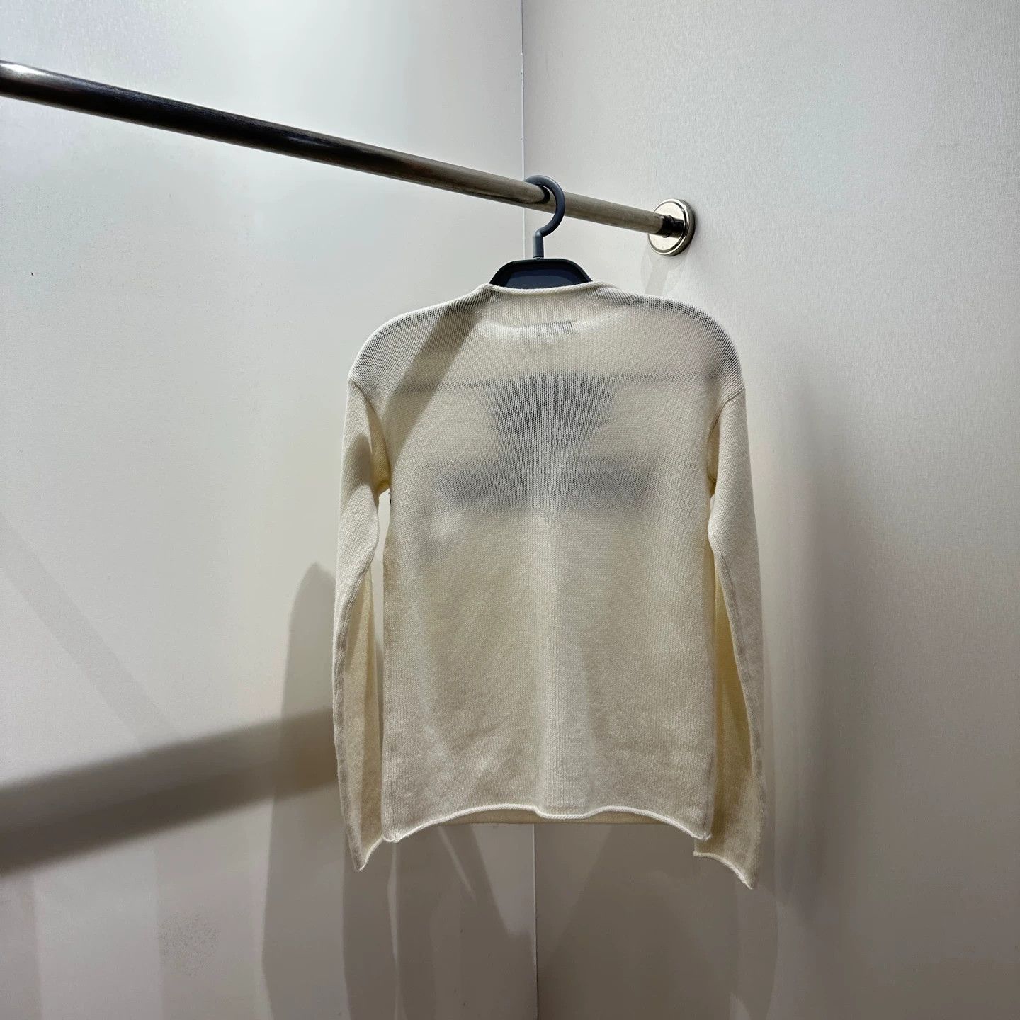 Christian Dior Monsieur Christian Dior mar595 Sun Logo Shldr Cashmere Sweater 36 Size XS / US 0-2 / IT 36-38 - 2 Thumbnail